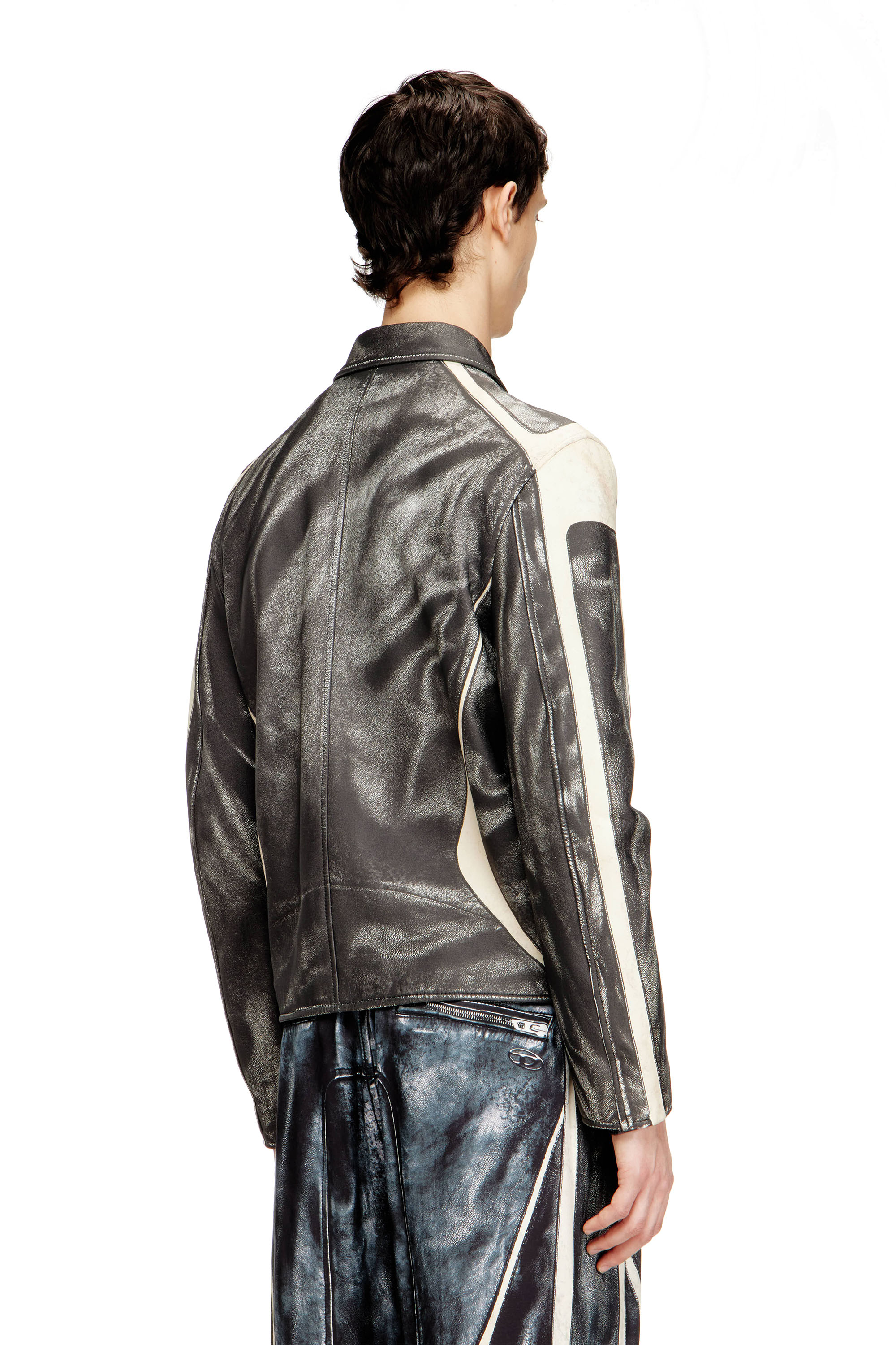 Diesel - L-AMAR-ENBI, Herren Leder-Coachjacke mit Biker-Print in Schwarz/Weiss - 4