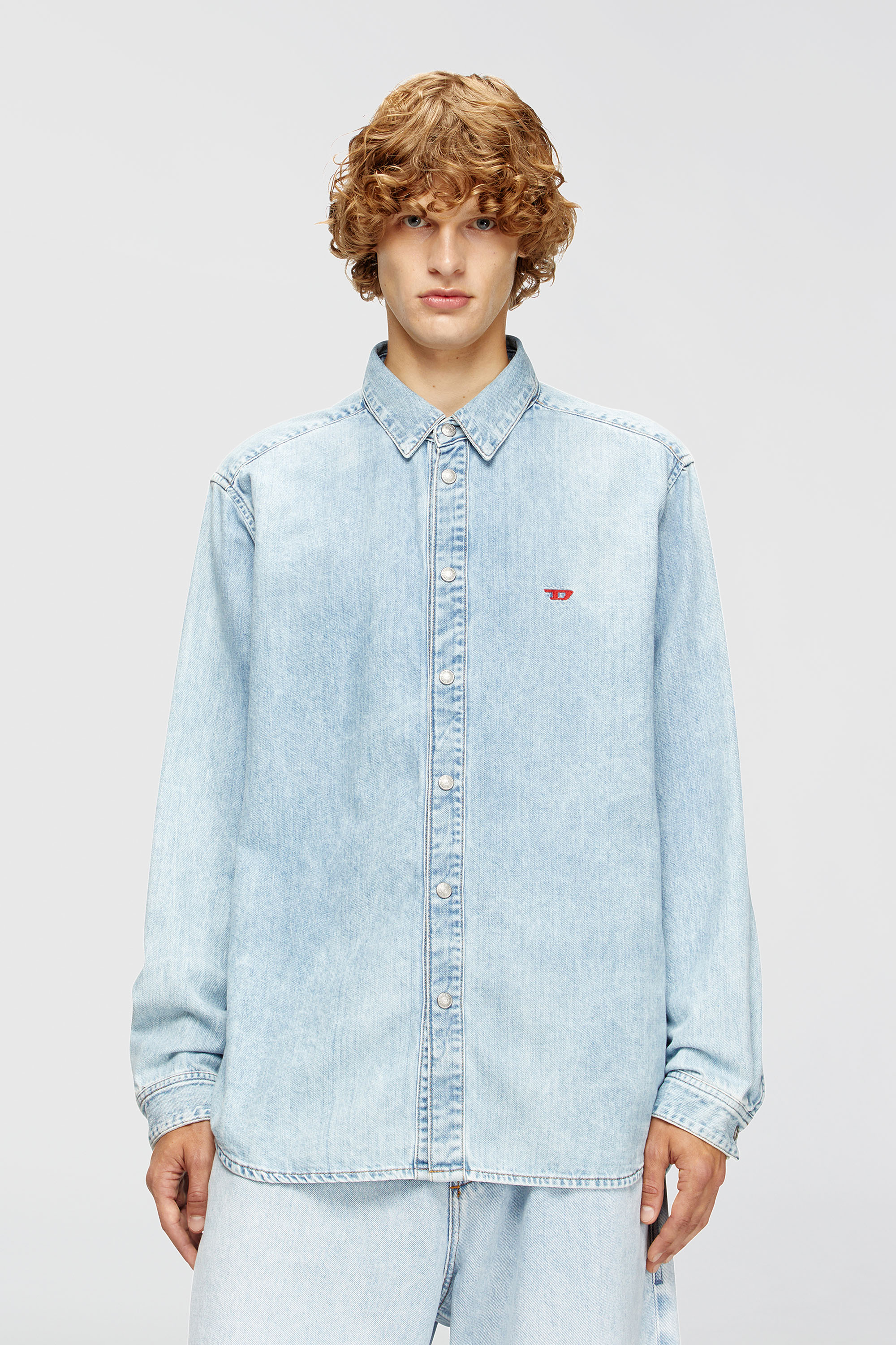 Diesel - D-SIMPLY, Herren Shirt aus Denim in Hellblau - 1