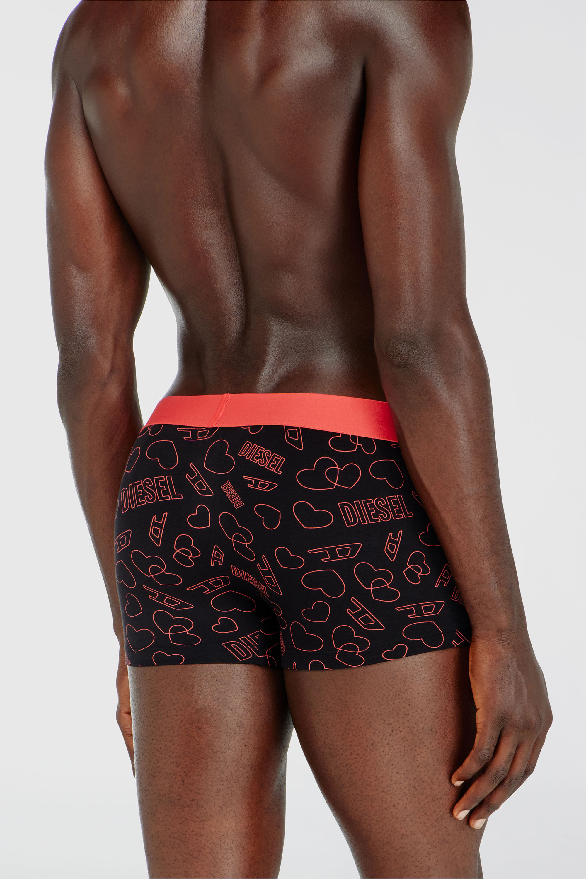 Diesel - DAMIEN-GFT-3PACK, Herren Dreierpack Boxershorts mit Herz-Print in Rosa/Schwarz - 3