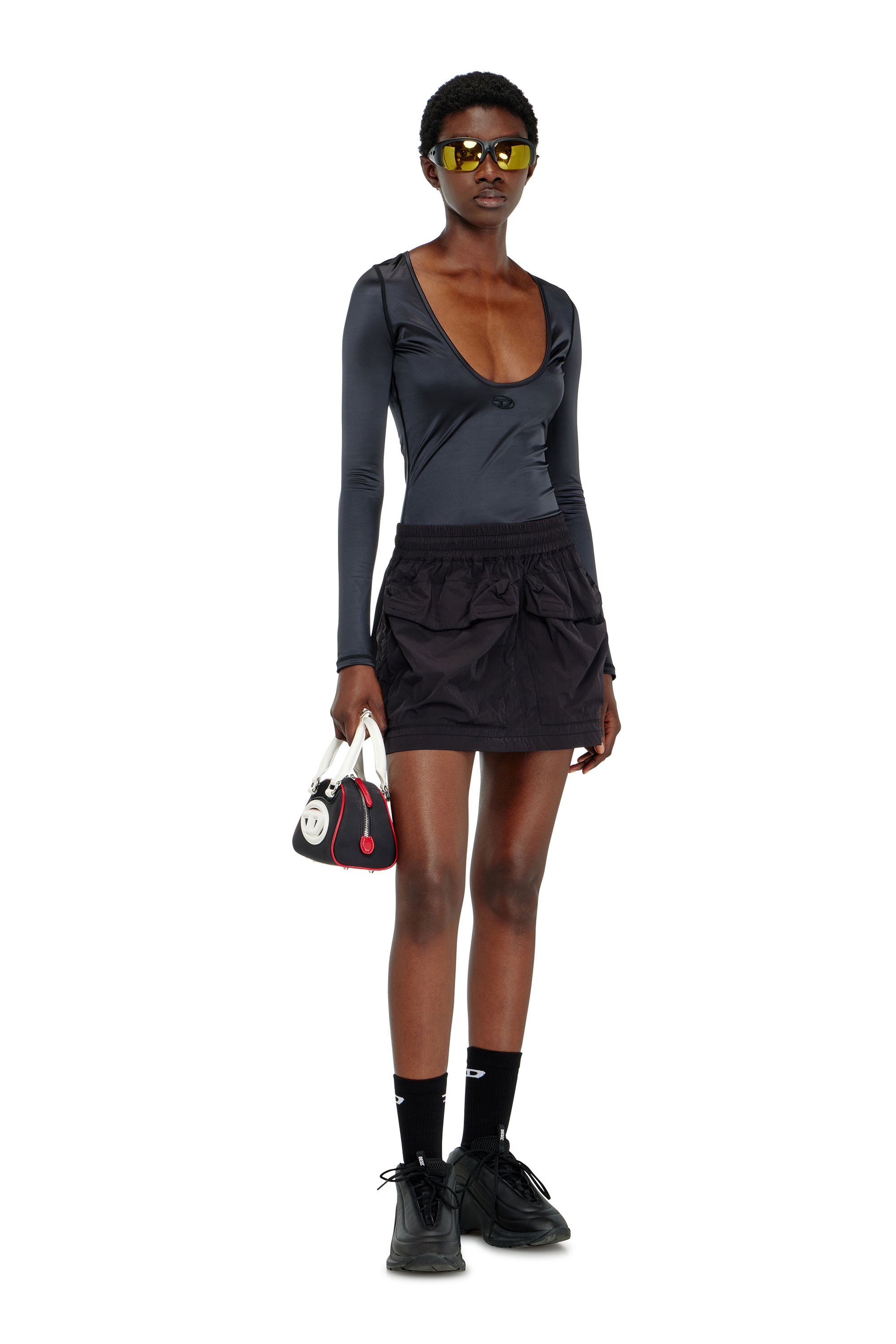 Diesel - T-ELPHIN-LS, Damen Nylon slim top mit Rundhalsausschnitt und Logo Oval D Stickerei in Schwarz - 2