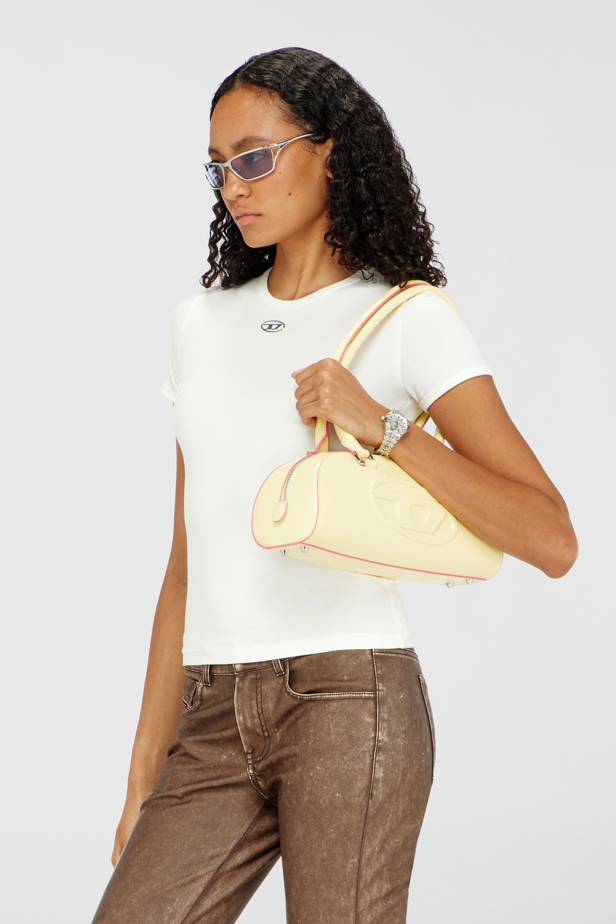 Diesel - T-UNCUTIESLONG-OD, Damen Schmal geschnittenes T-Shirt mit metallischem Oval D in Wei&szlig; - 3
