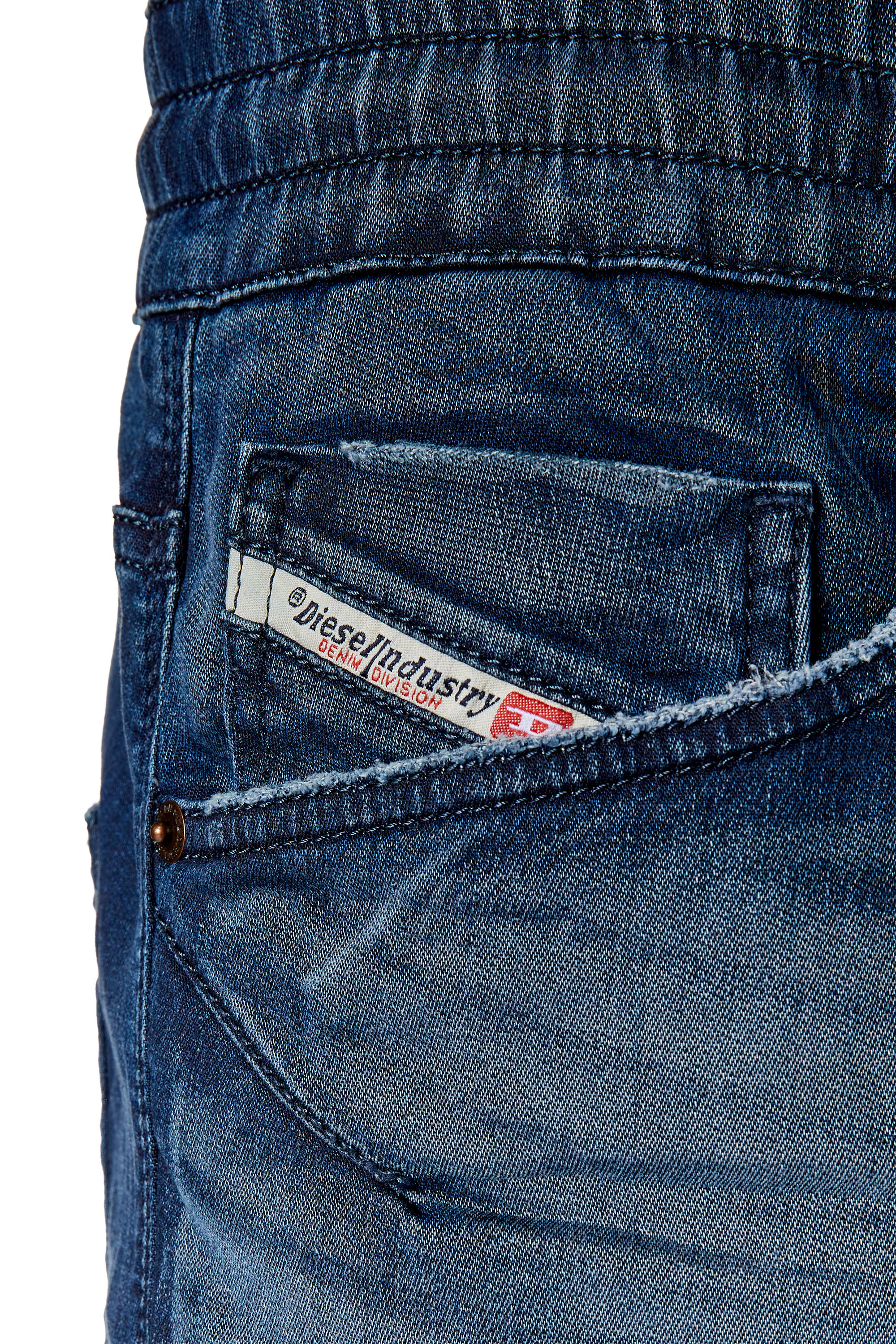 Diesel - D-Amage JoggJeans® 068DV Tapered, Dunkelblau - Image 3