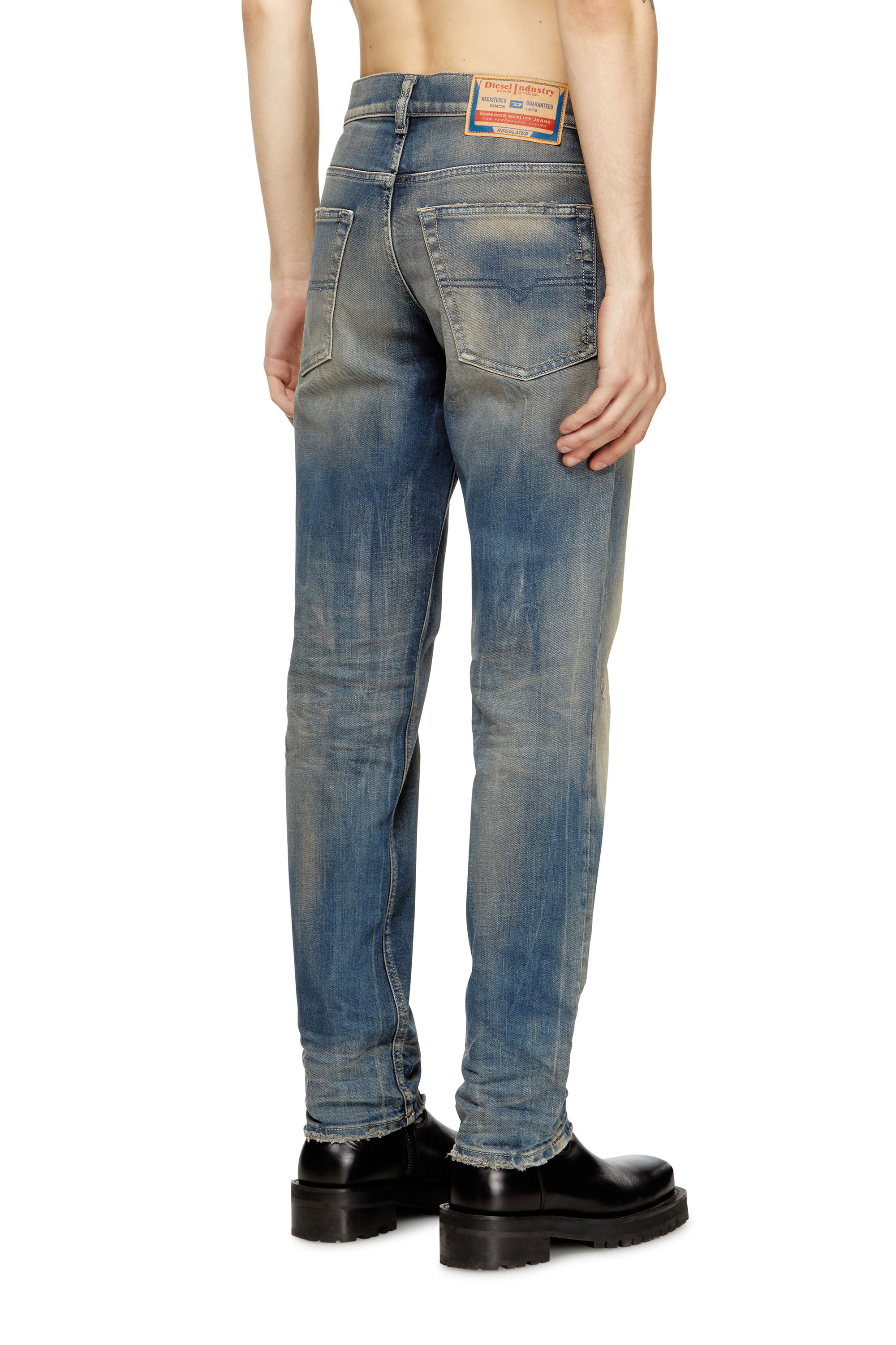Regular Jeans 2023 D-Finitive 09M18, Mittelblau Diesel - Herren Regular Jeans 2023 D-Finitive 09M18, Mittelblau - 4