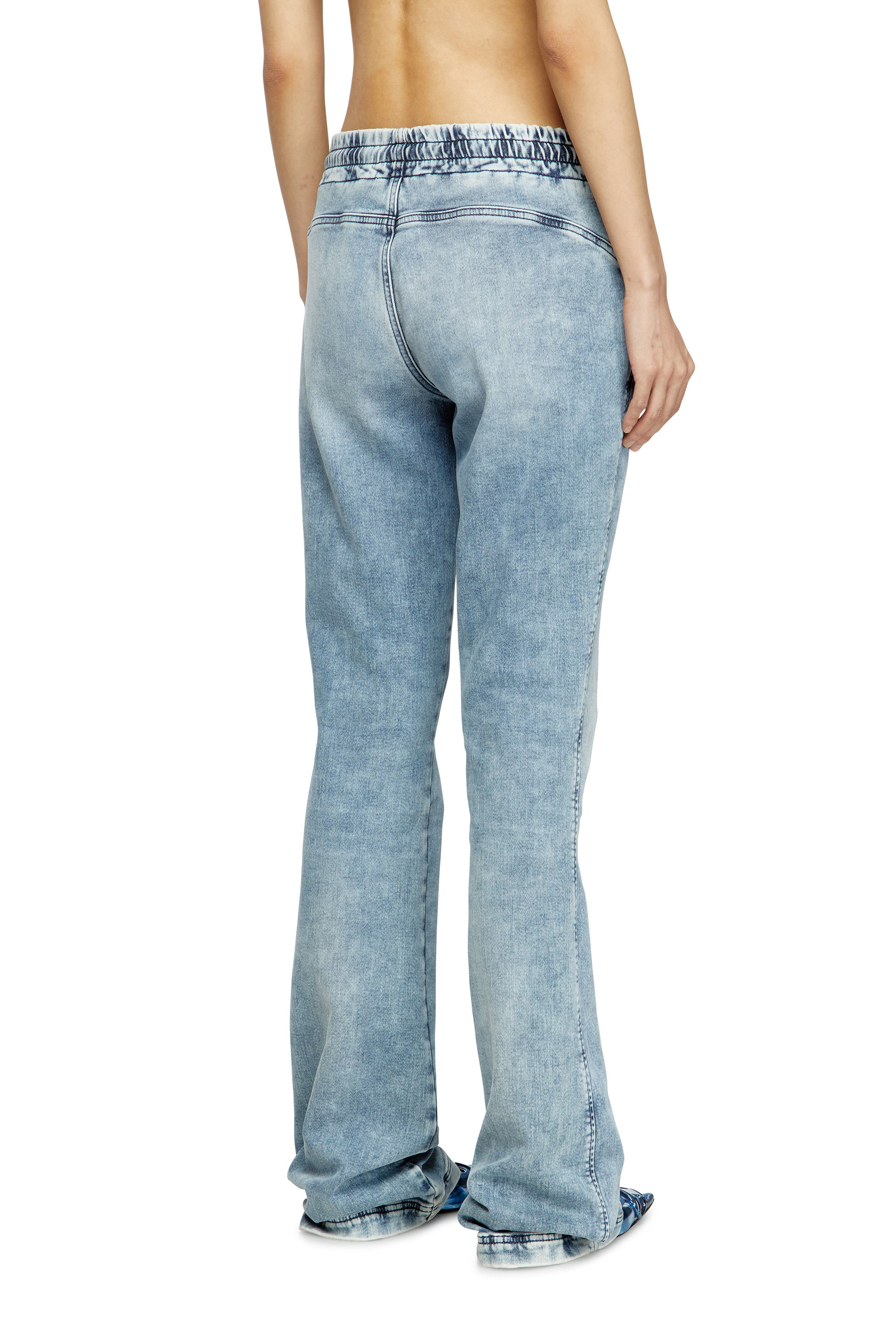 Bootcut 2069 D-Ebbey Joggjeans® 09M32, Hellblau Diesel - Damen Bootcut 2069 D-Ebbey Joggjeans® 09M32, Hellblau - 4