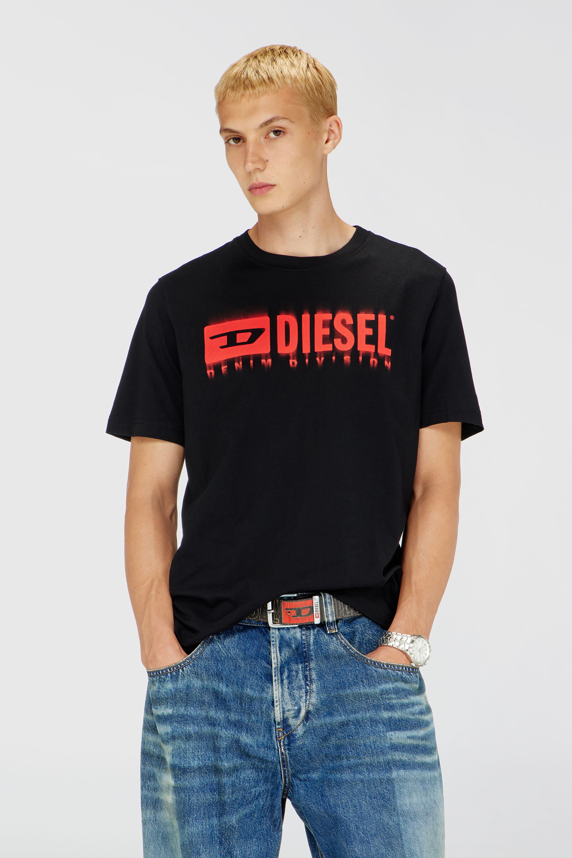 Diesel - T-ADJUST-Q7, Herren T-Shirt mit verschwommenem Diesel-Logo in Schwarz - 1