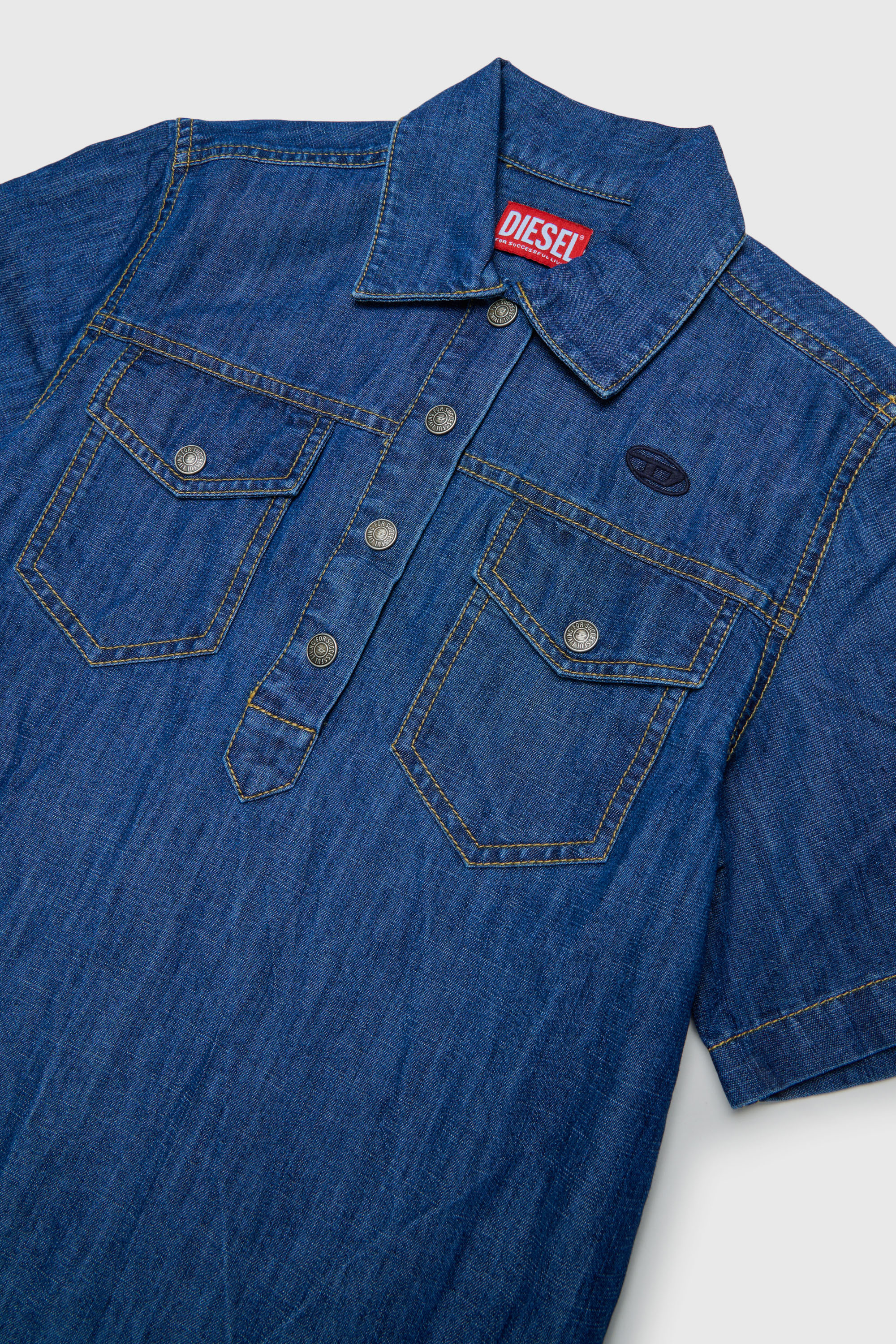 Diesel - DARYL, Damen Jeanskleid aus Denim mit R&uuml;schen am Saum in Mittelblau - 3