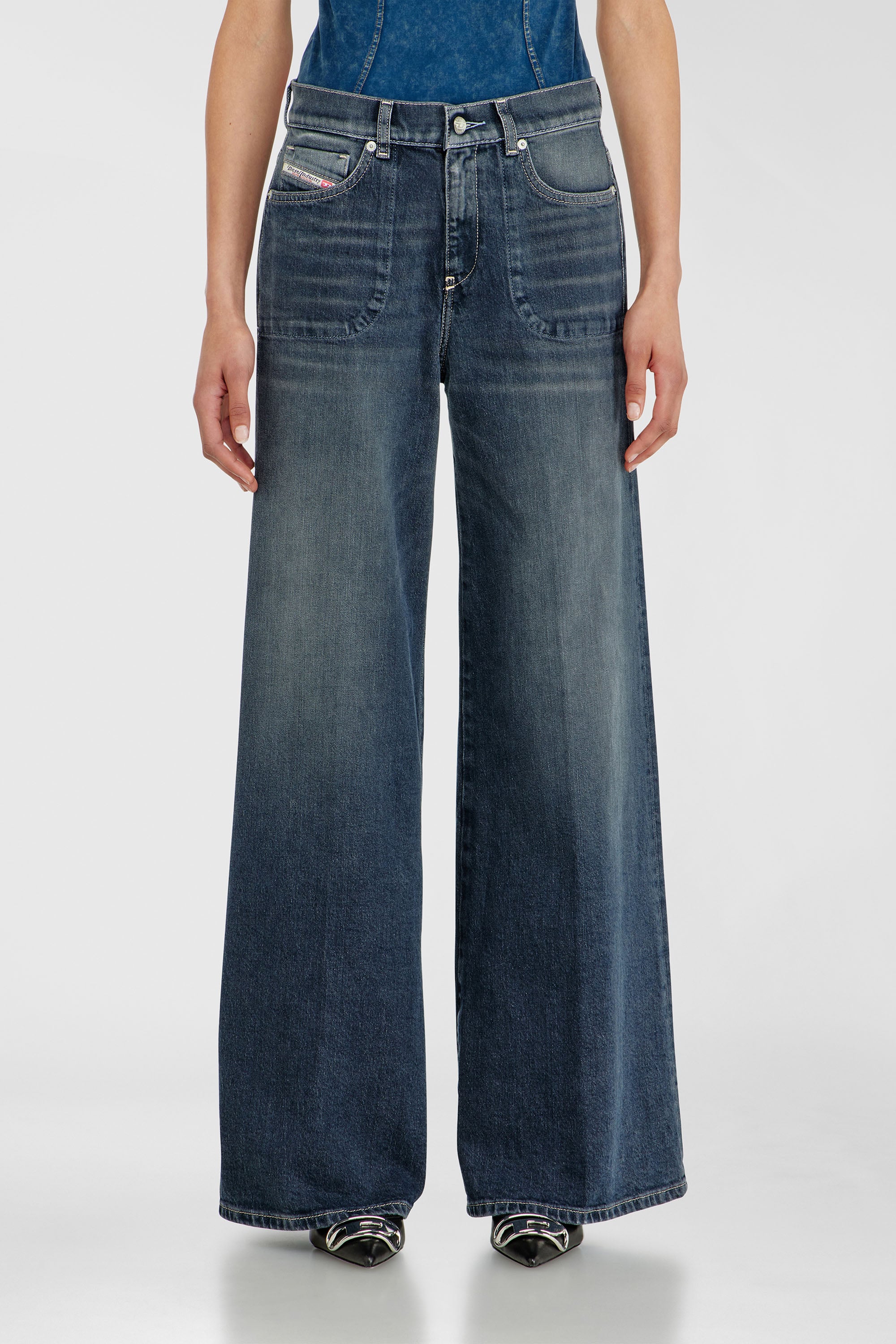Diesel - Damen Flare Jeans 1978 D-Akemi 007EI, Dunkelblau - 1