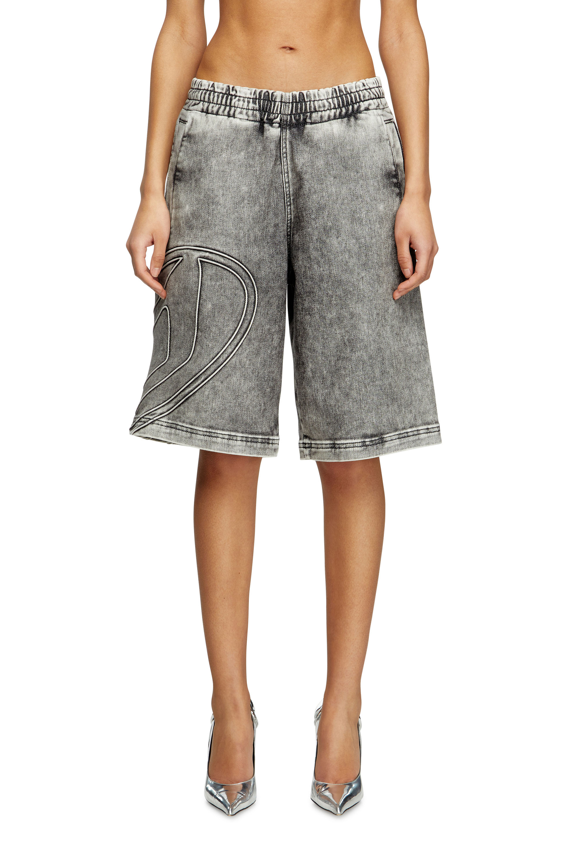 Diesel - D-ENNY-S TRACK, Unisex Bermudas aus Track Denim mit Oval D in Grau - 5