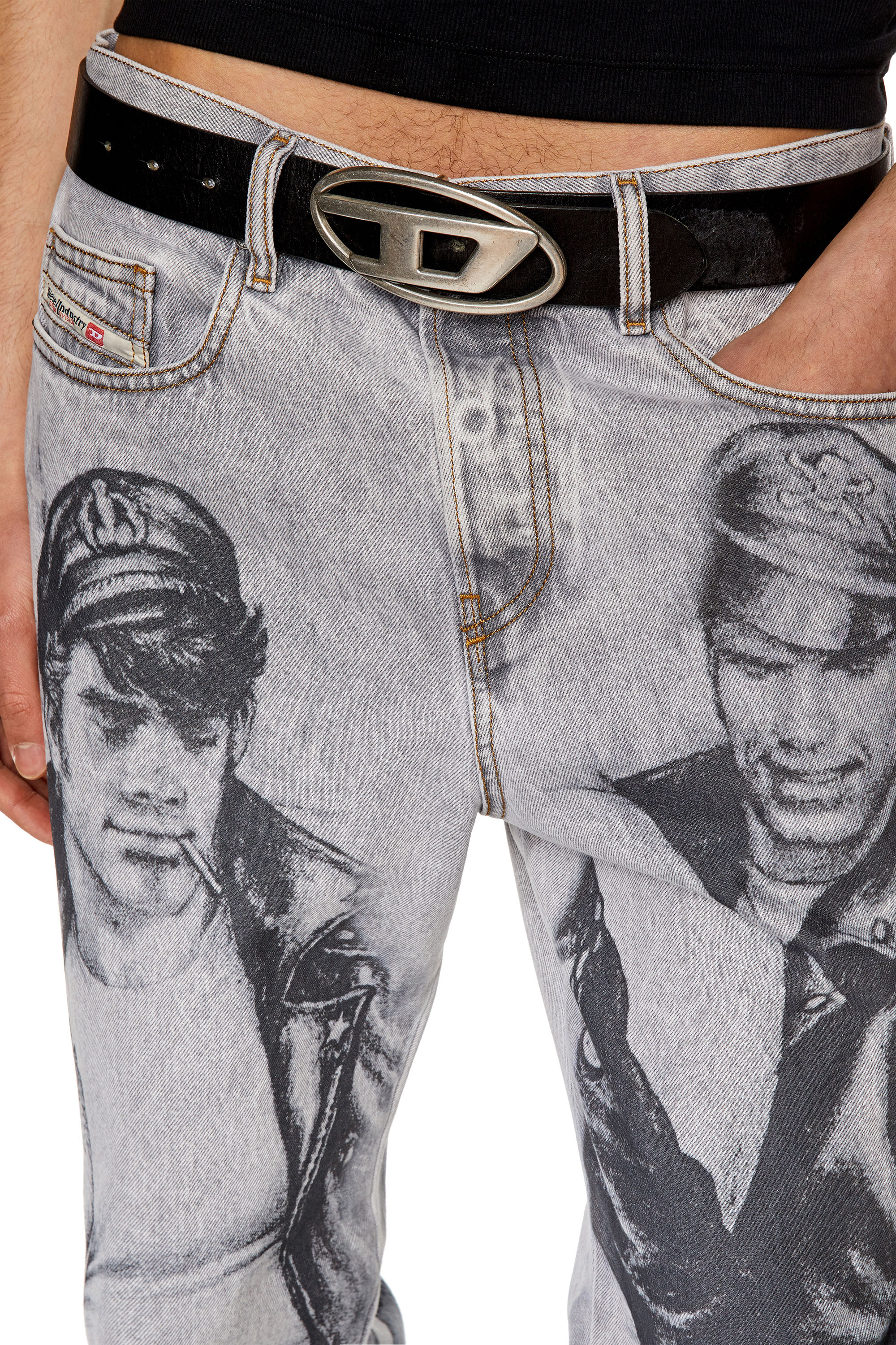 Diesel - 2020 D-Viker 007F8 Straight Jeans, Grau - Image 3