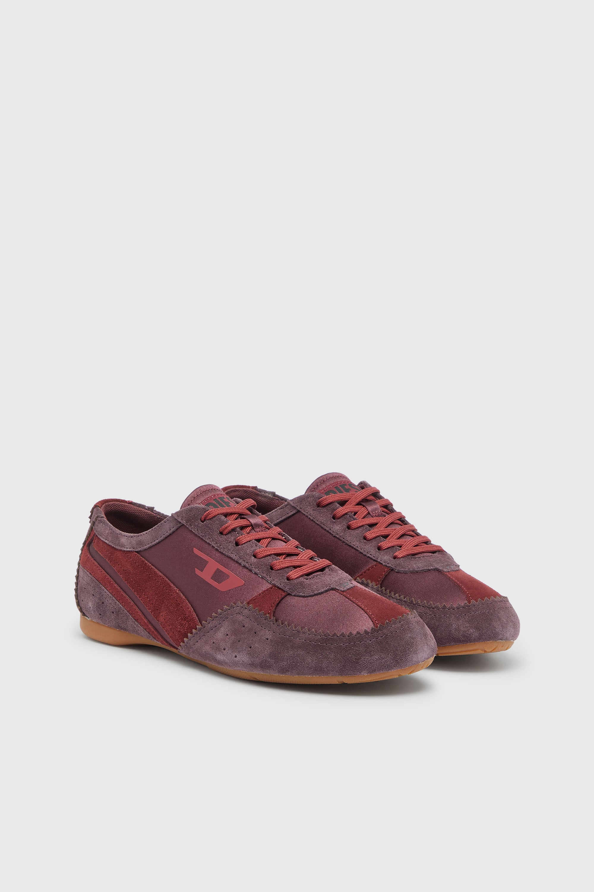 Diesel - D-MILE LOW II W, Damen D-Mile &ndash; Flat-Sneakers mit Wildleder-Overlays in Burgunderrot - 2
