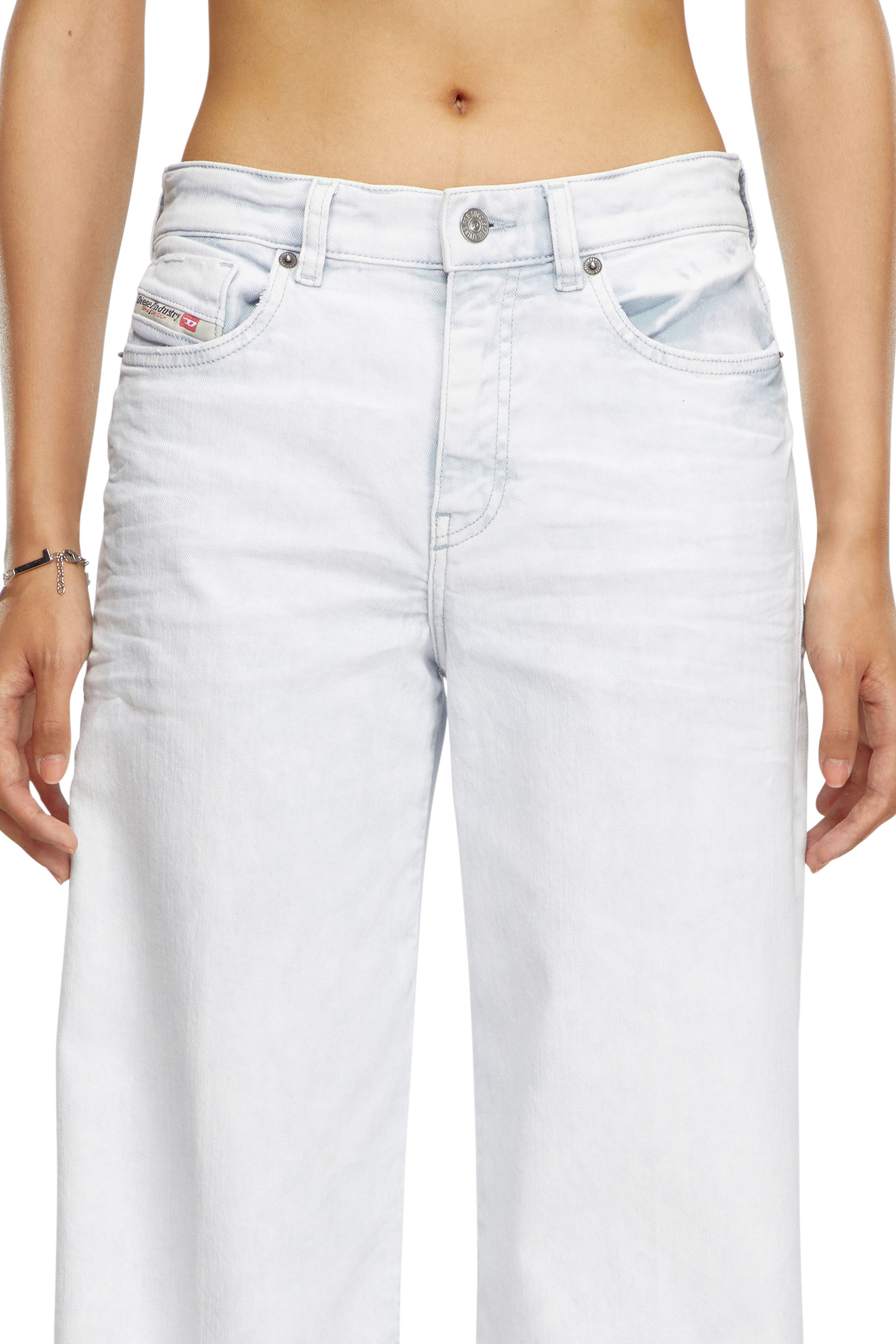 Diesel - Damen Flare Jeans 1978 D-Akemi 0GRDL, Hellblau - 5