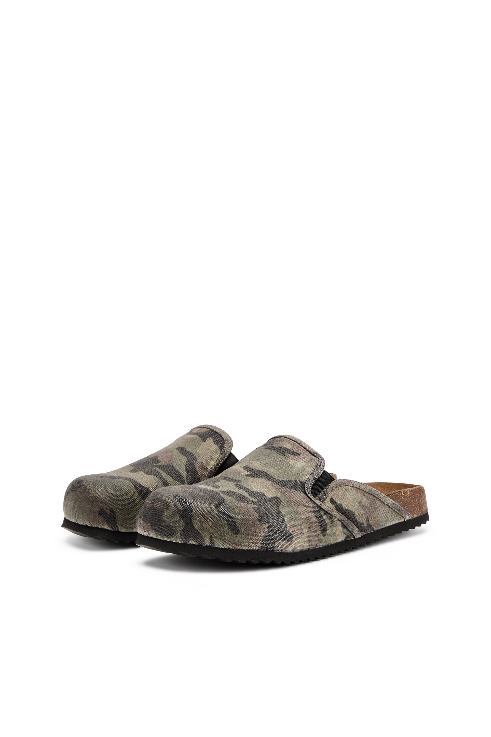 Diesel - D-WOODSTOCK SLIP-ON, Herren D-Woodstock-Pantoletten aus Camouflage-Canvas in Armeegrün - 8