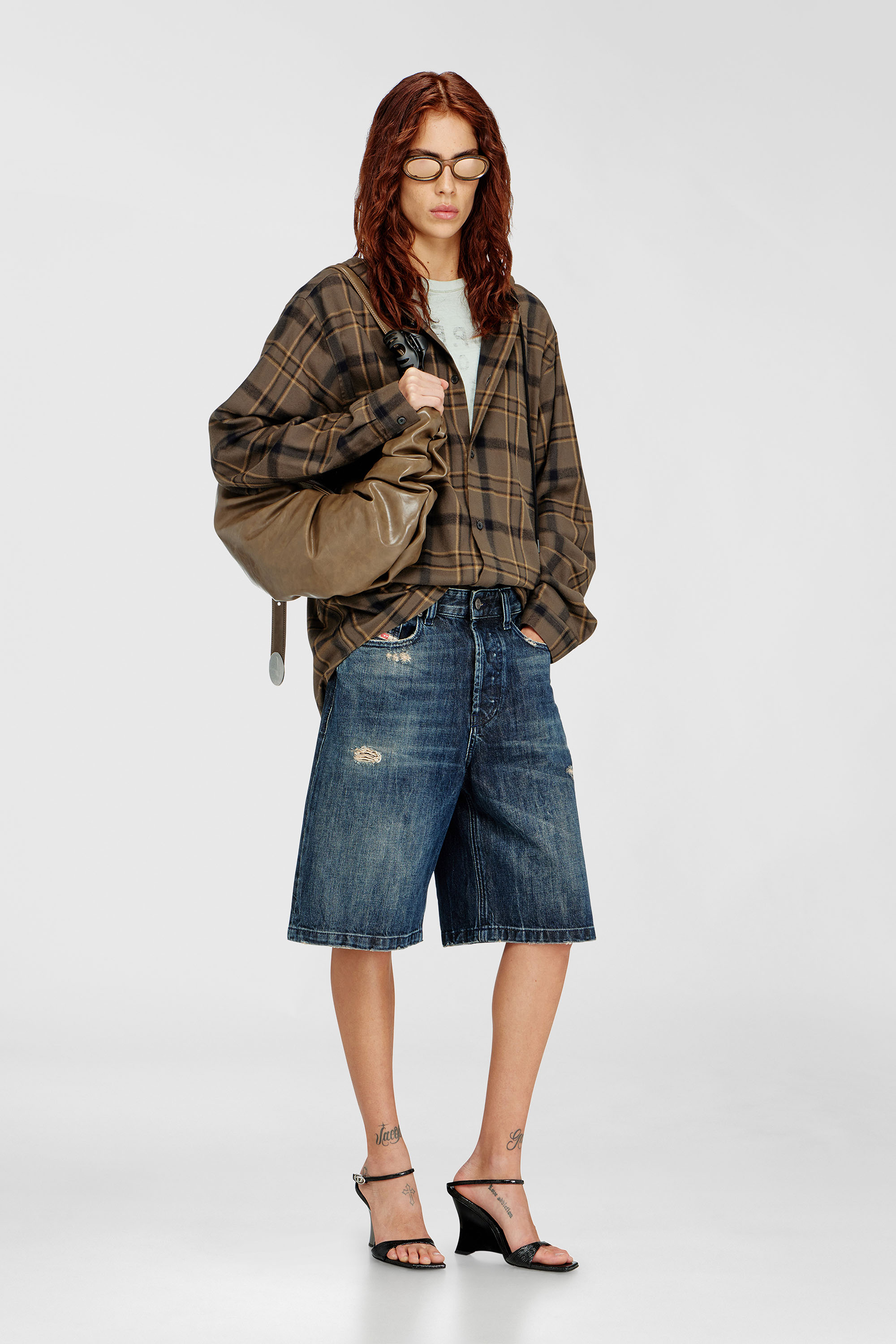 Diesel - GRAB-D HOBO L, Damen Grab-D-Gro&szlig;e zerknitterte Hobo-Tasche in Beige - 1