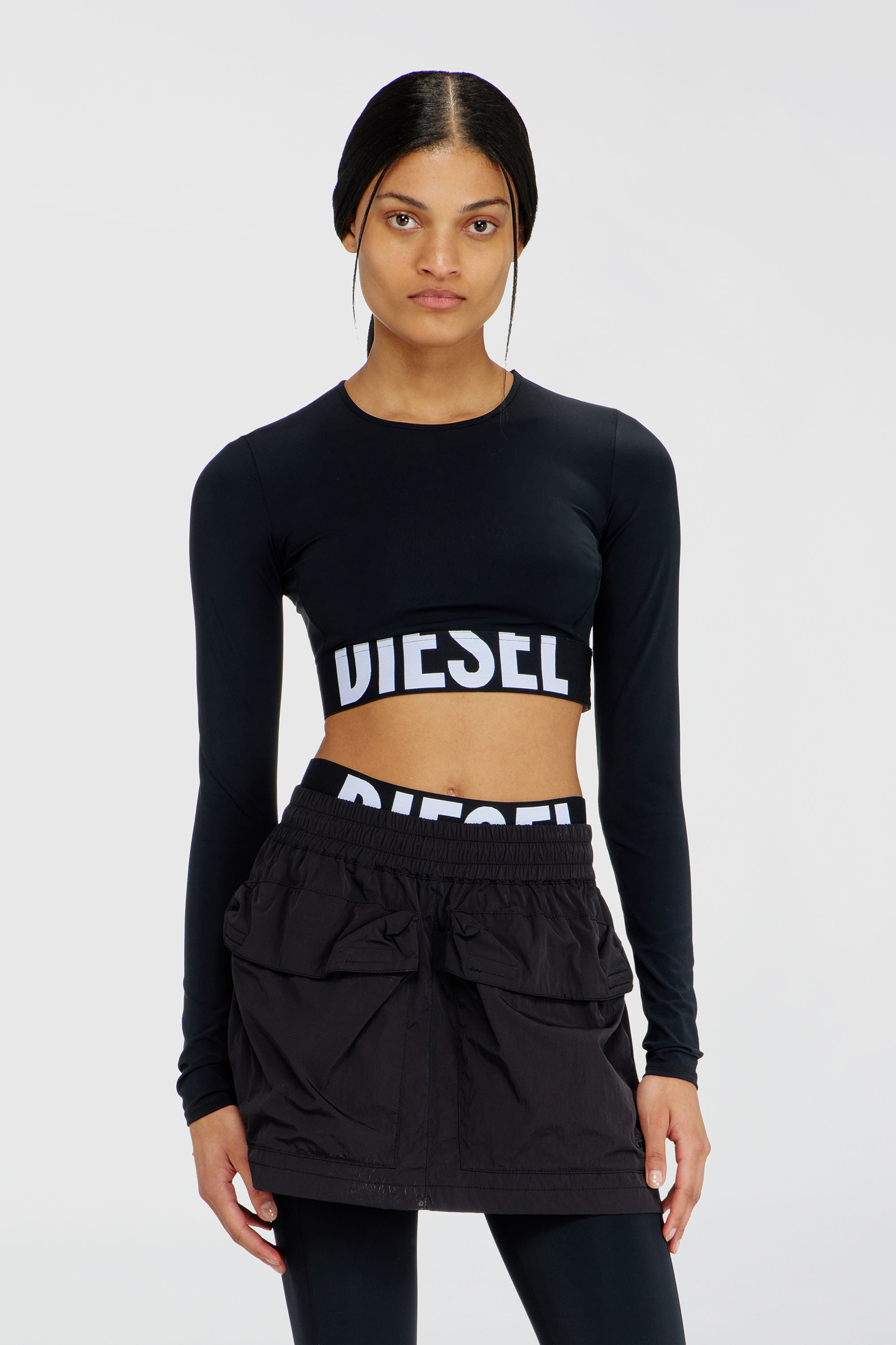 Diesel - MELISSA-D-POP, Damen Verk&uuml;rzte Oberteil aus Mikrofaser mit Cut-off-Logo in Schwarz - 2