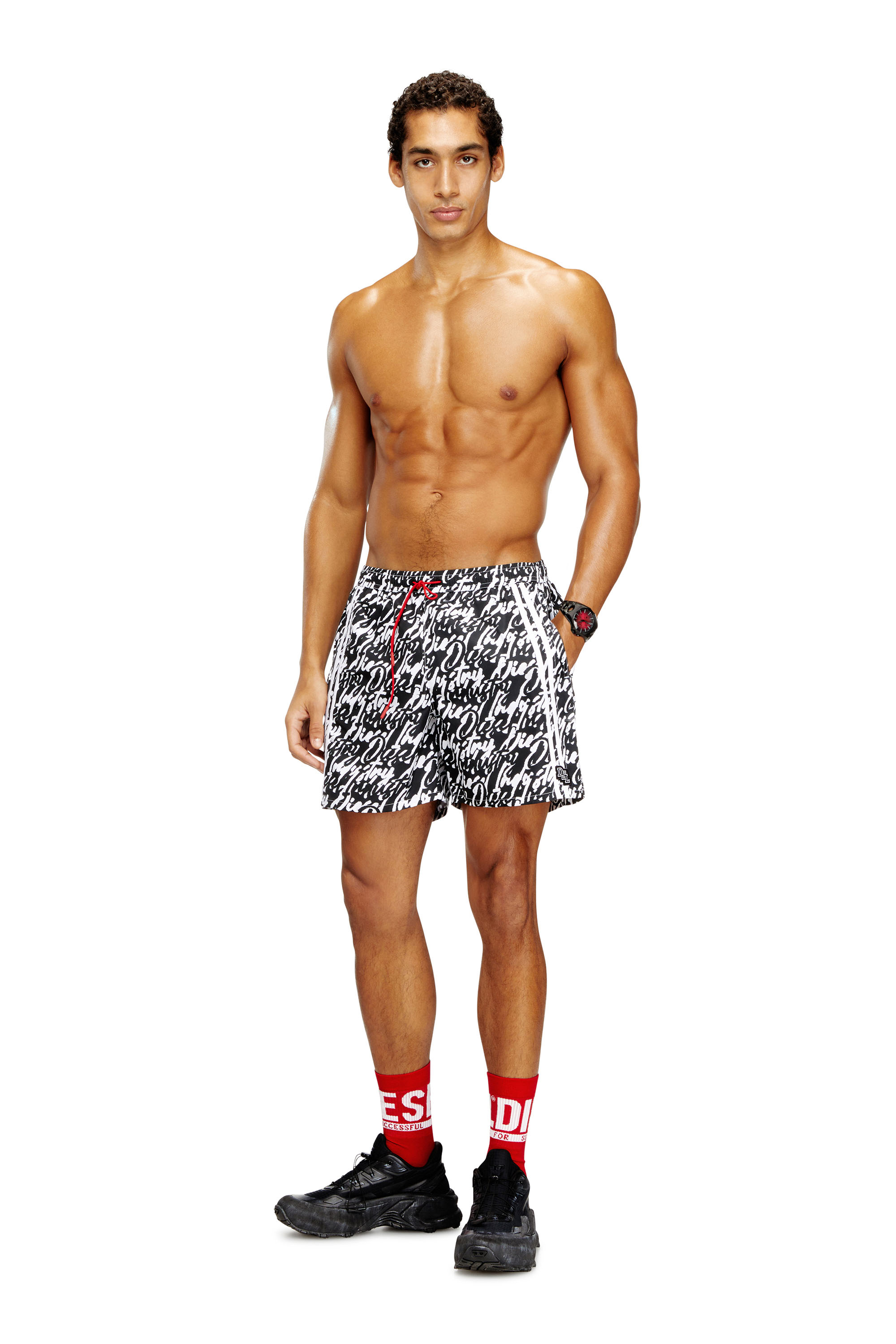 Diesel - SOCCER-41-D-POP, Herren Badeshorts mit Allover-Logoprint in null - 1