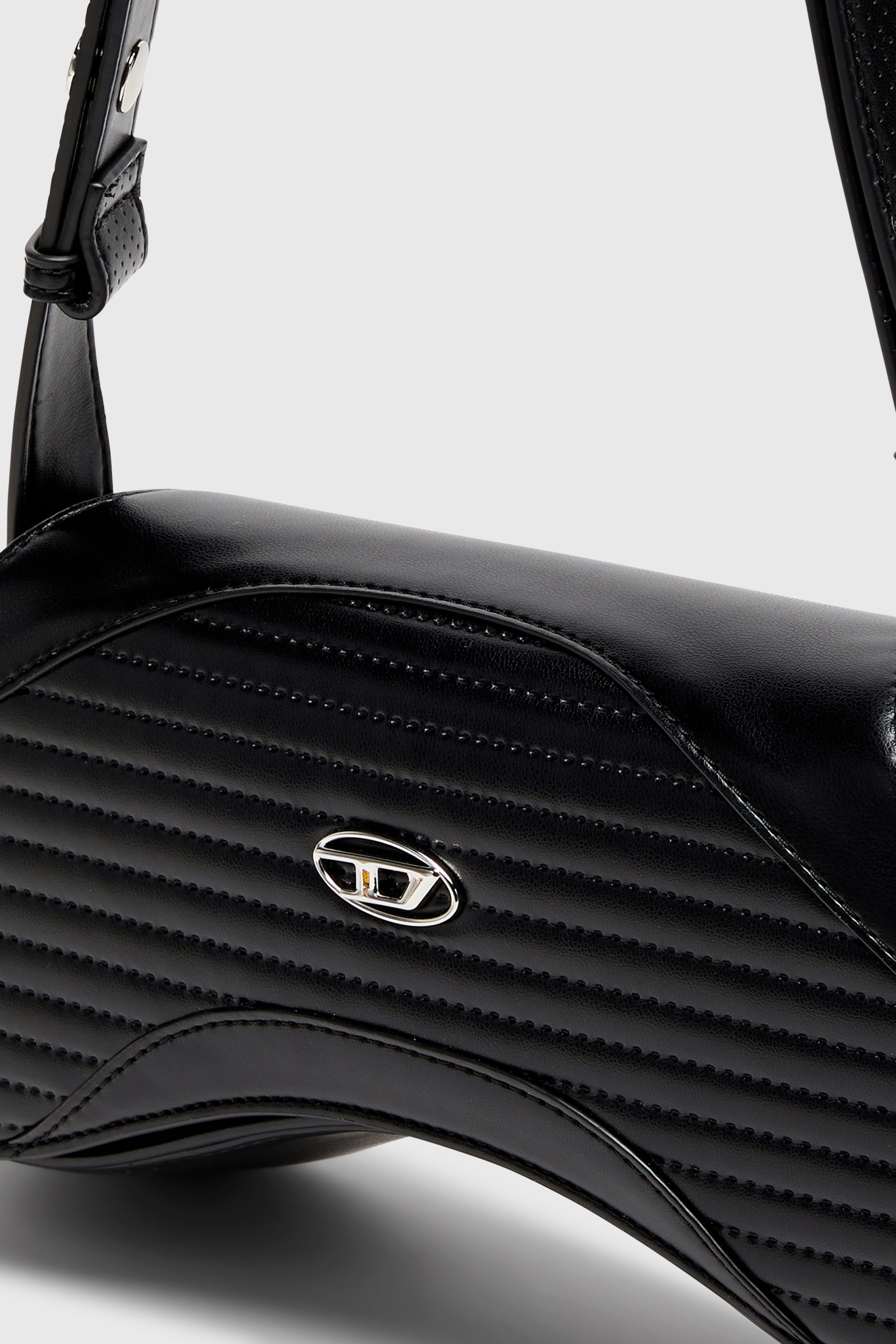 Diesel - PLAY CROSSBODY, Damen Play - Umh&auml;ngetasche aus gestepptem, perforiertem PU in Schwarz - 5