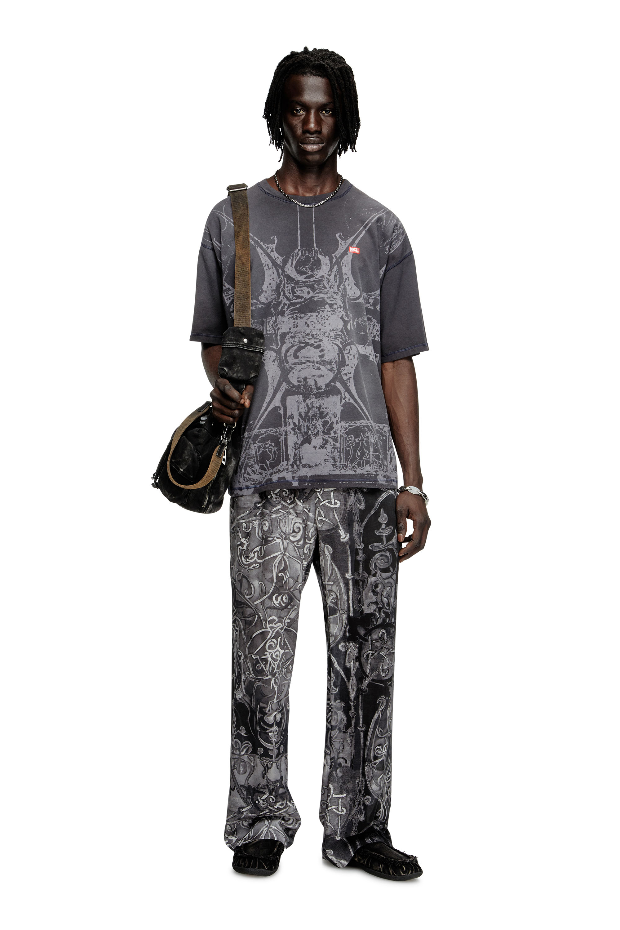 Diesel - T-BOXT-T13, Herren T-Shirt mit tonalem mittelalterlichem Print in Schwarz - 1