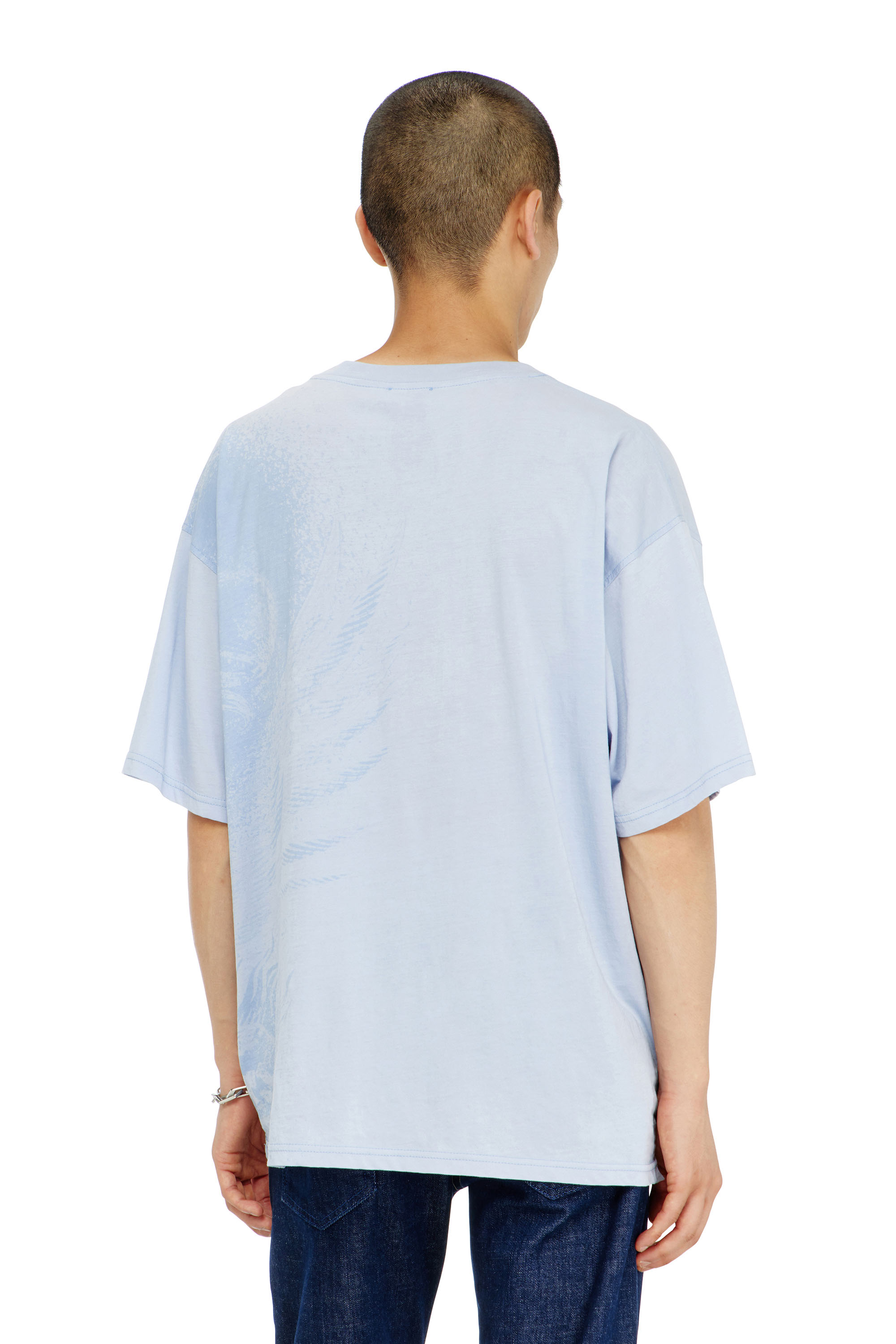 Diesel - T-BOXT-AA3, Herren Locker geschnittenes T-Shirt mit Pigmentdruck in Hellblau - 4