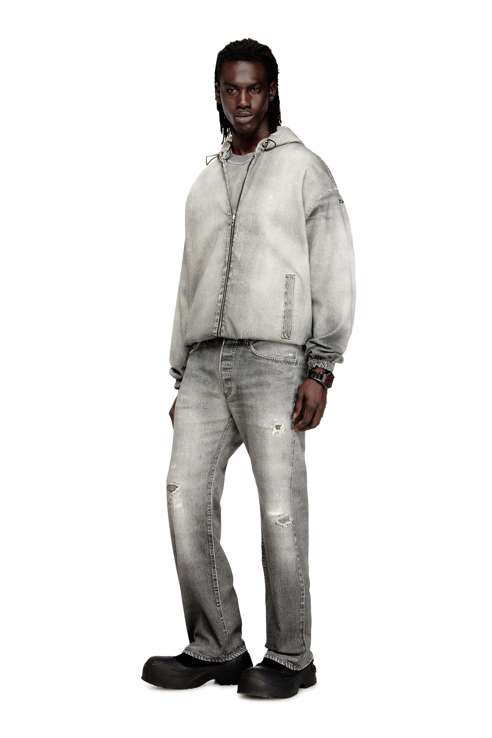 Diesel - D-WYNNY JOGG, Herren Kapuzenjacke aus Trompe-l'oeil-JoggJeans in Grau - 2