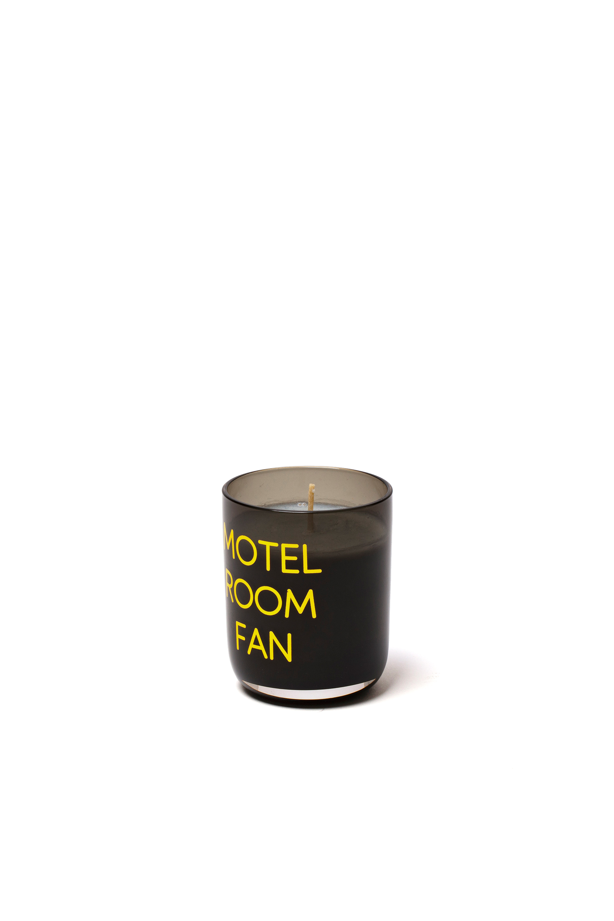 Diesel - 11171 HOME SCENTS, Unisex Kerze mit Kerzenhalter aus Glas "memories-motel room fan" in Schwarz/Gelb - 2