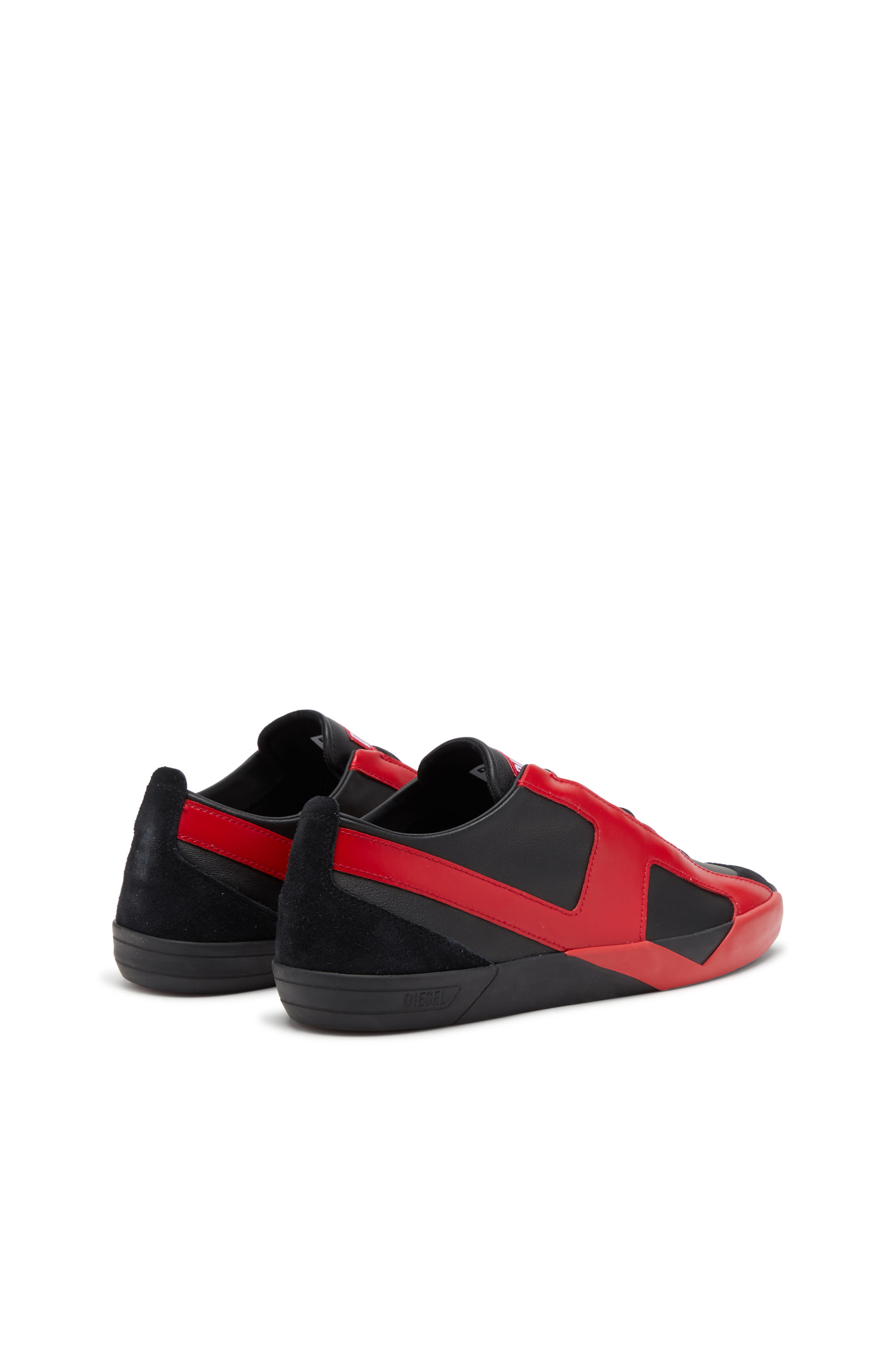Diesel - S-SLANTE-D LOW, Herren Sneaker aus Wildleder und Leder mit D-Logo in Schwarz/Rot - 3