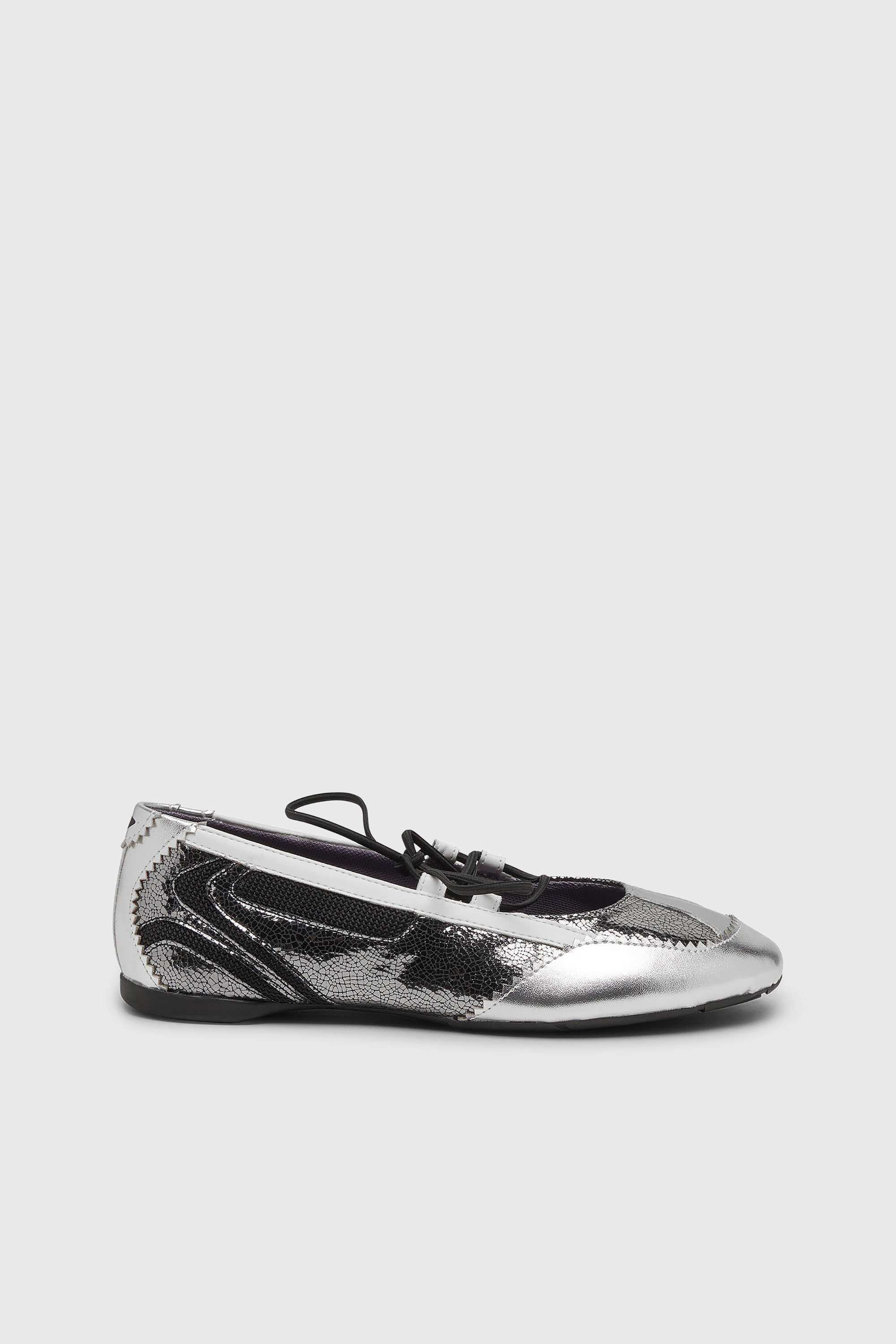 Diesel - D-MILE BALLERINA LACE UP W, Damen D-Mile-Metallic-Schn&uuml;rballerinas in Silber/Schwarz - 1