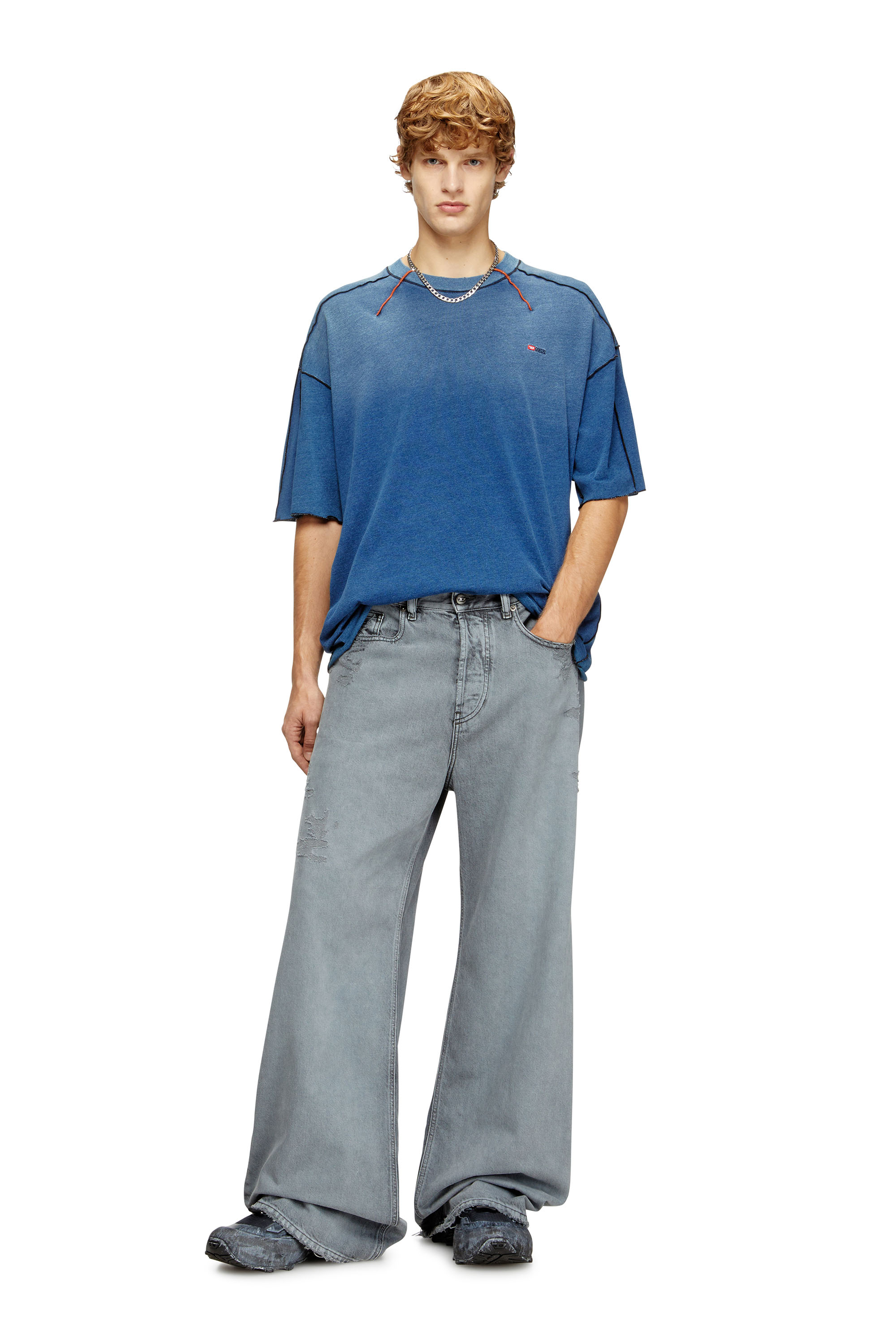 Diesel - T-CRAOXT, Herren Baumwoll-T-Shirt mit kontrastierender Overlock-Naht in Blau - 2