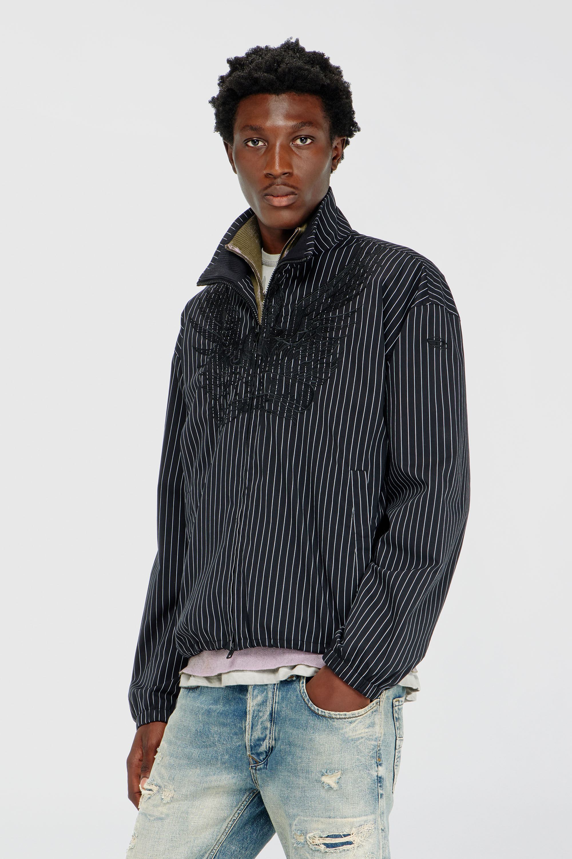 Diesel - J-CORSAR-NJCA, Herren Nylon-Pinstripe-Jacke mit Phoenix-Stickerei in Schwarz - 1