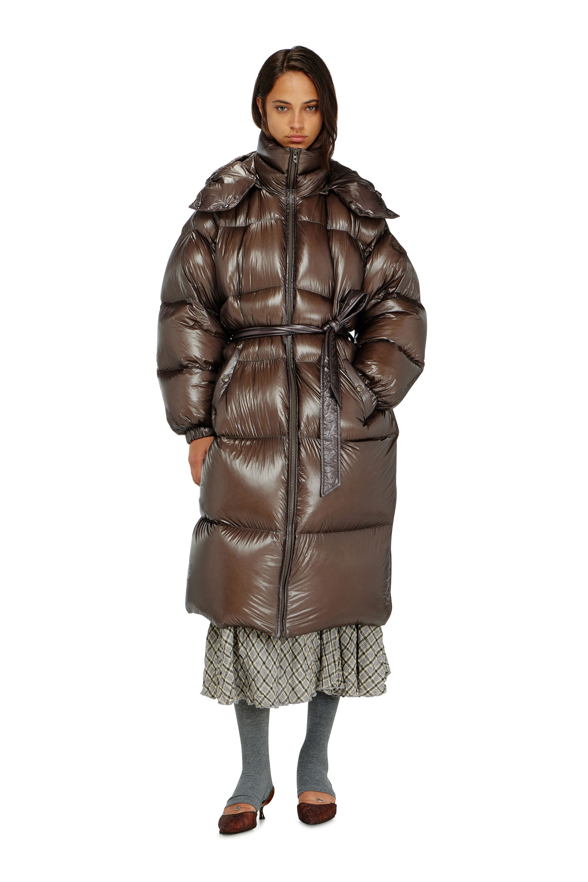 Diesel - W-ISHER, Woman's Down puffer coat in ultra-light ripstop in Brown - 2