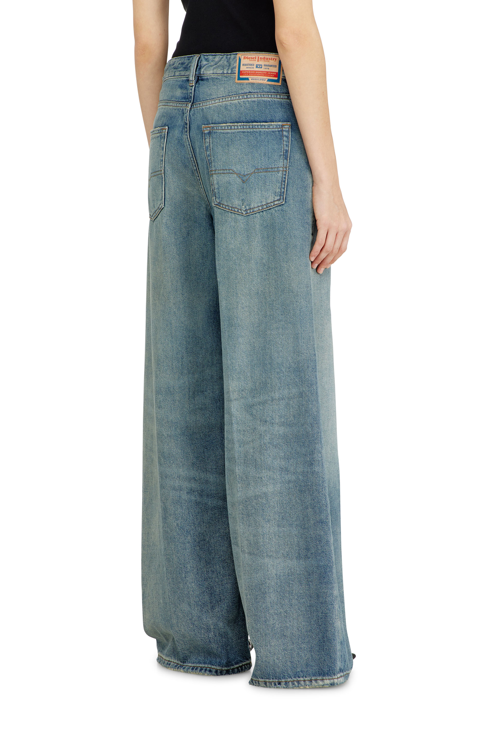 Diesel - Damen Relaxed Jeans 1996 D-Sire 0BEBL, Mittelblau - 5