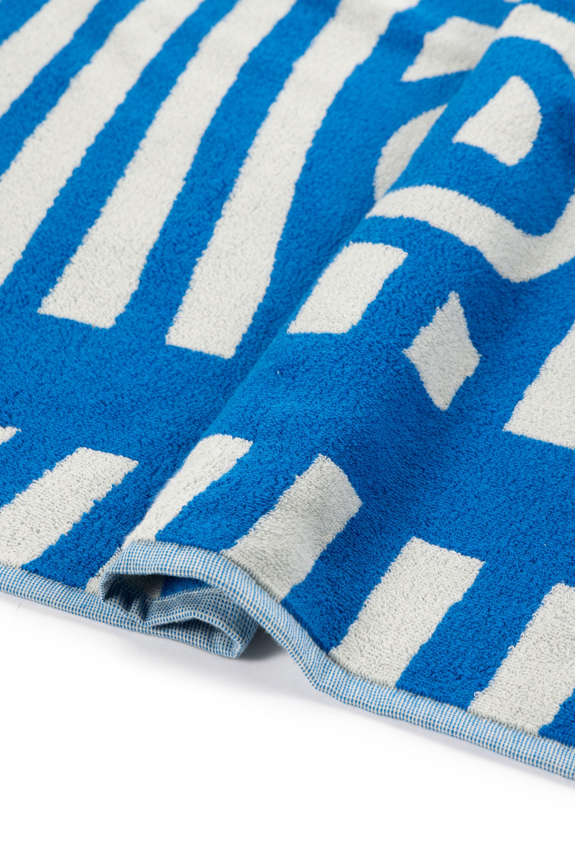 Diesel - 1018164 STRIPES GREY/BLUE TOWEL, Unisex Frotteehandtuch 100x180 cm in Blau - 3