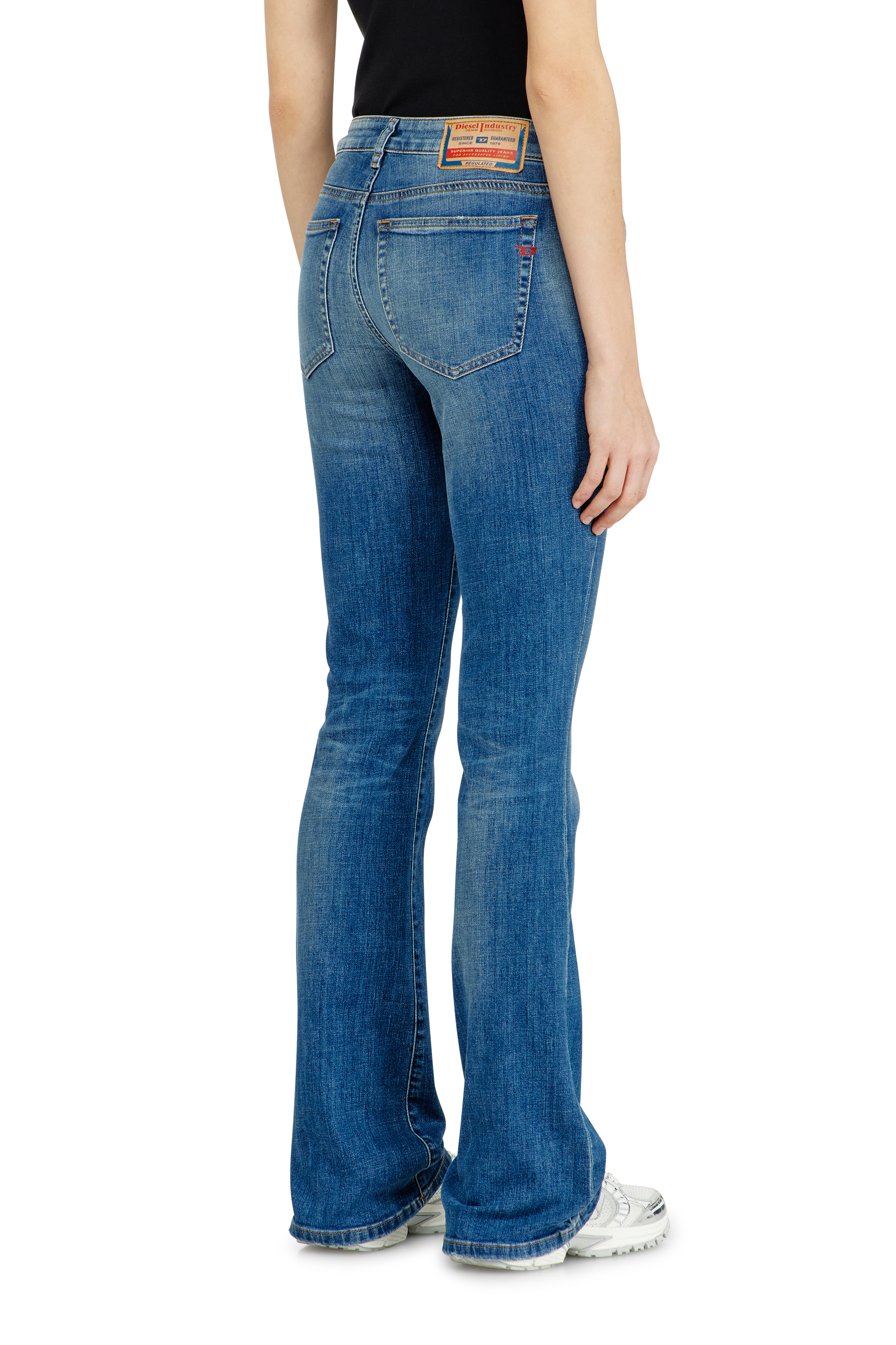 Diesel - Damen Bootcut Jeans 1969 D-Ebbey 09J33, Mittelblau - 5