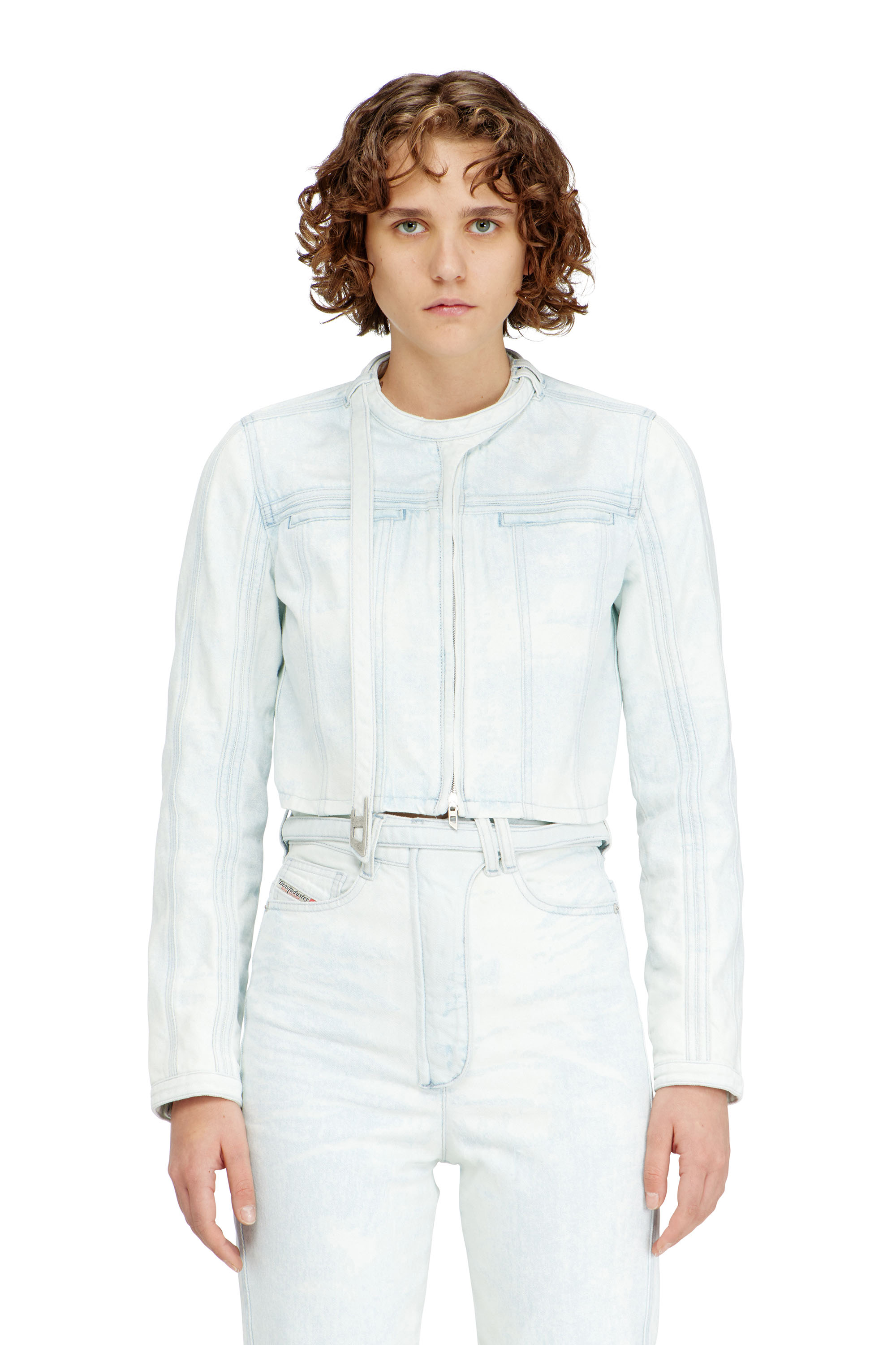 Diesel - DE-SAPHIX-FSI, Damen Kurzgeschnittene Jacke aus eisblauem Satin-Denim in Hellblau - 3