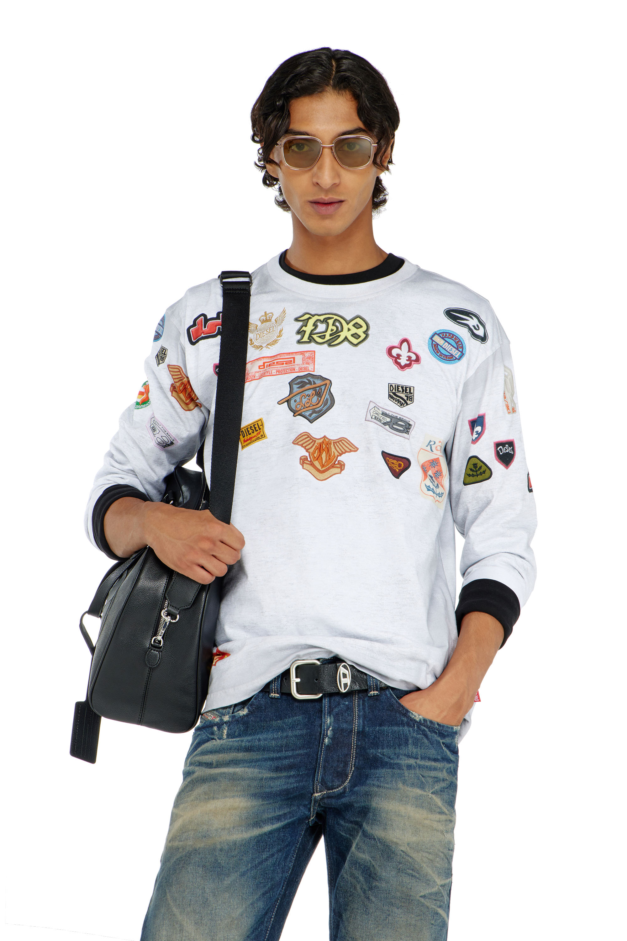 Diesel - T-NORME-LS-PATCHES, Herren Langarm-T-Shirt mit all-over patches print in null - 1