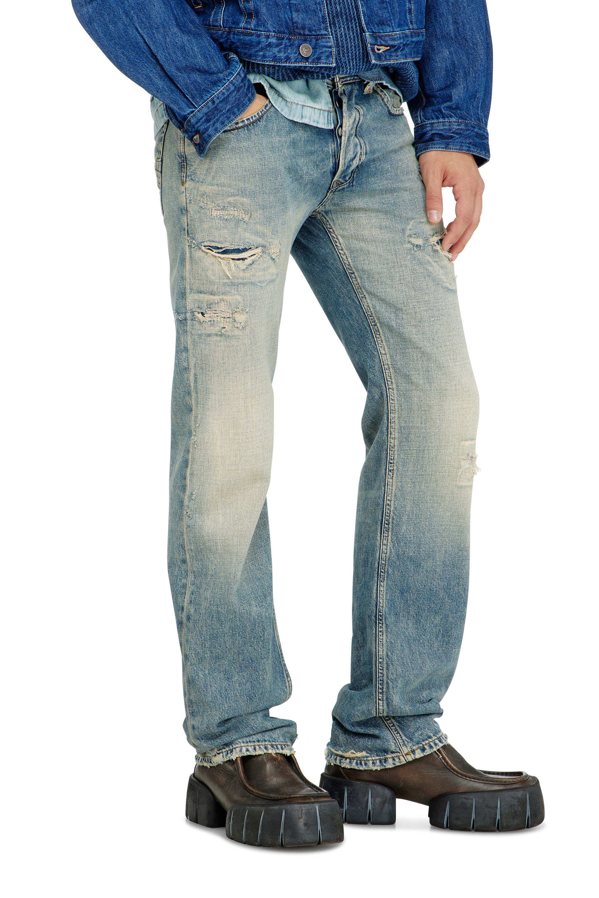 Diesel - Herren Regular Jeans 1985 Larkee 09P62, Mittelblau - 7