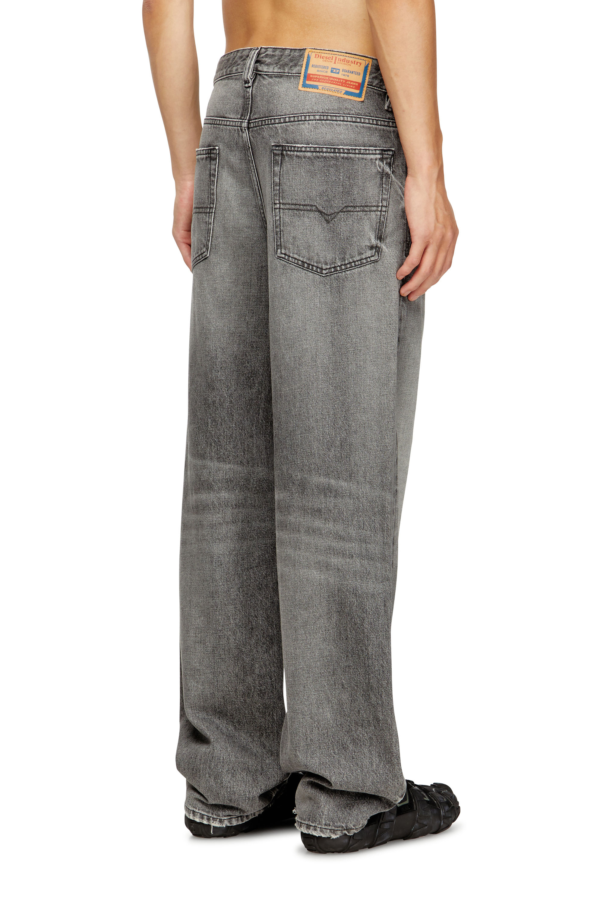 Diesel - Herren Relaxed Jeans 2001 D-Macro 007AW, Grau - 4