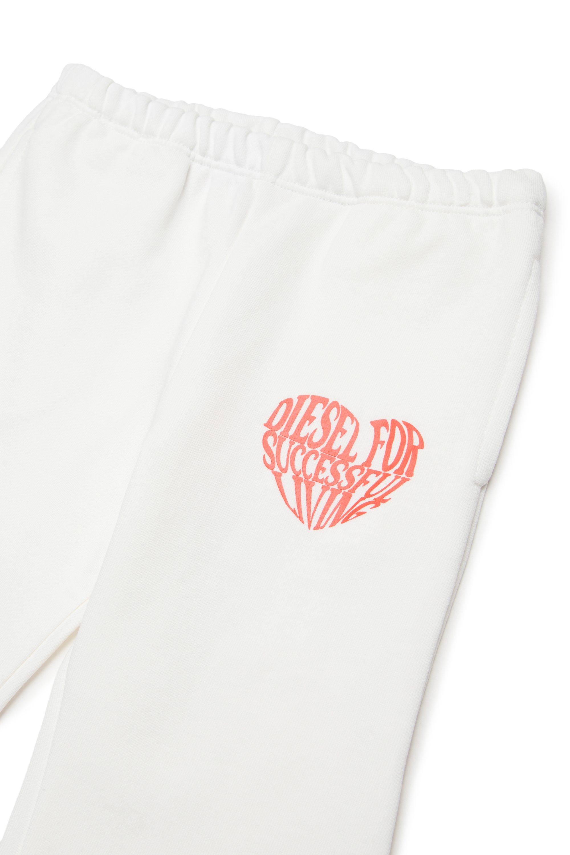 PVAVYB, White