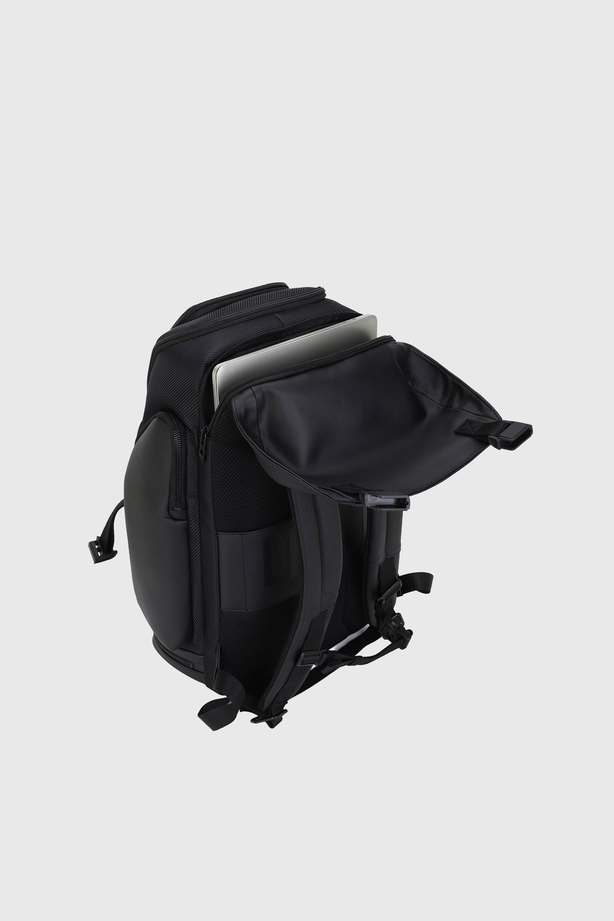 Diesel - DIESEL CARBON FIBER BACKPACK-BLACK  DSB0, Unisex Funktionaler Business-Rucksack in Schwarz - 2