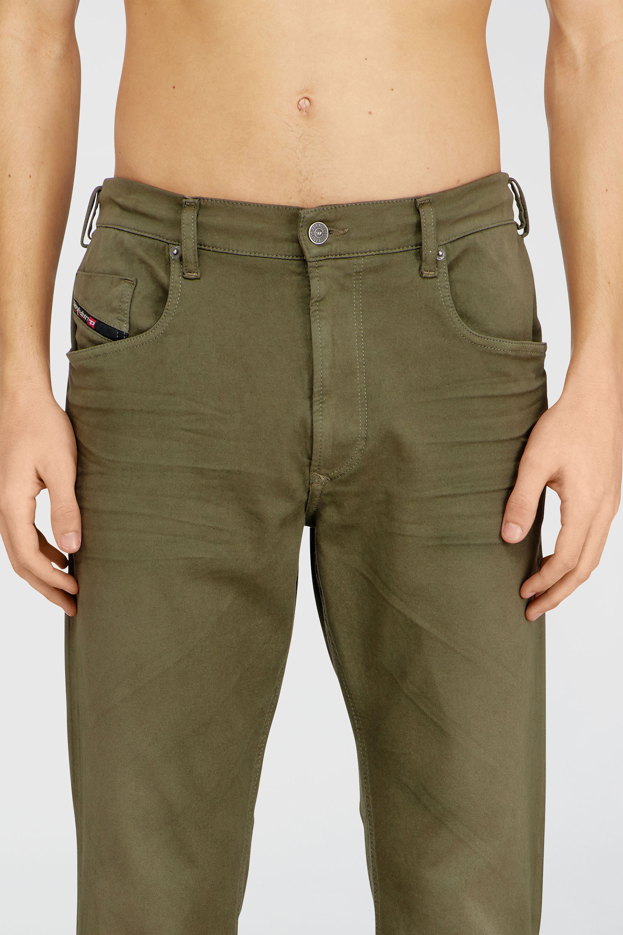 Diesel - Herren Regular 2032 D-Krooley-BW Joggjeans&reg; 0670M, Armeegr&uuml;n - 5