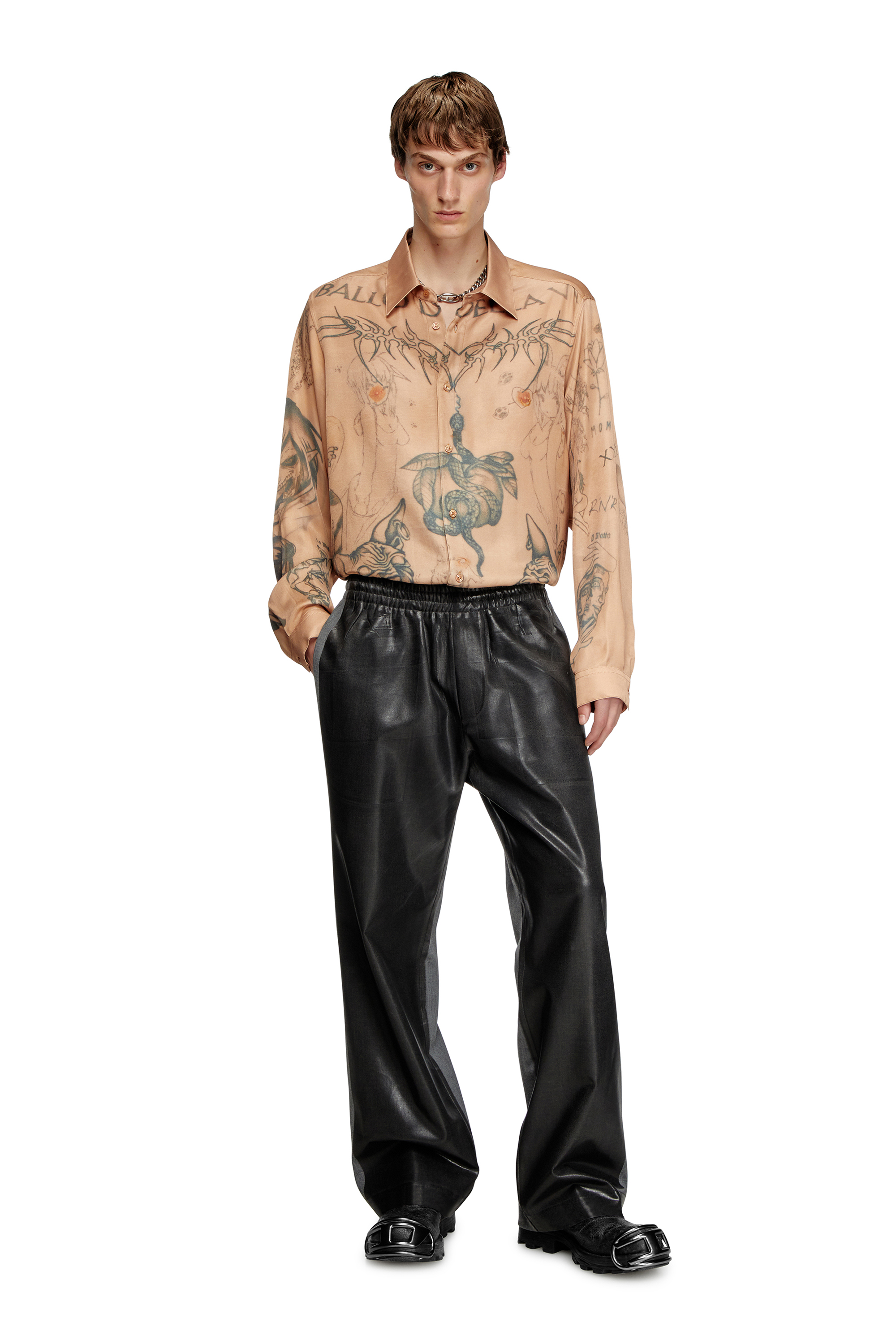 Diesel - S-SIMPLY-TTO-DD, Unisex Fließendes Shirt aus Satin mit Tattoo-Print in Beige - 1