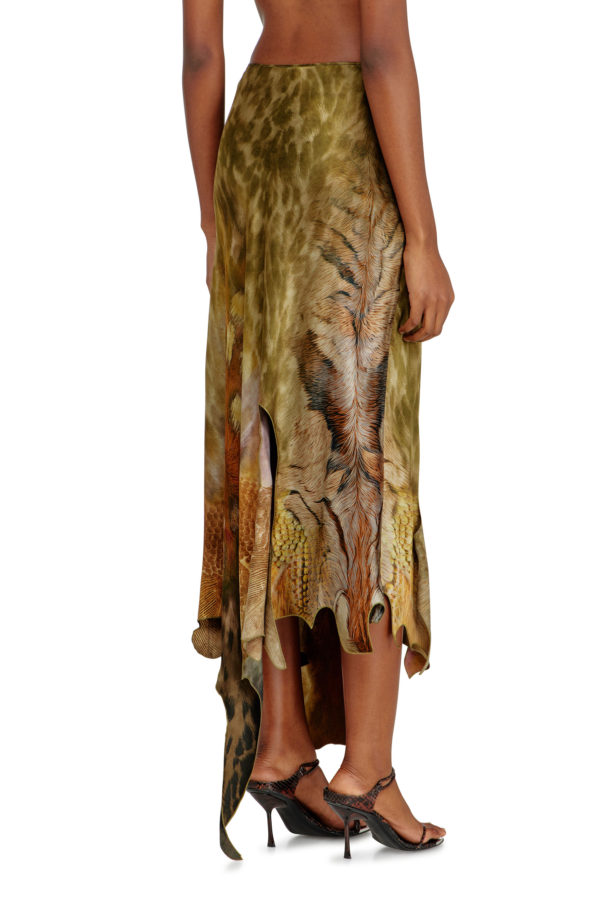 Diesel - O-TORN, Damen Langer, asymmetrischer Rock aus bedrucktem Satin in null - 4