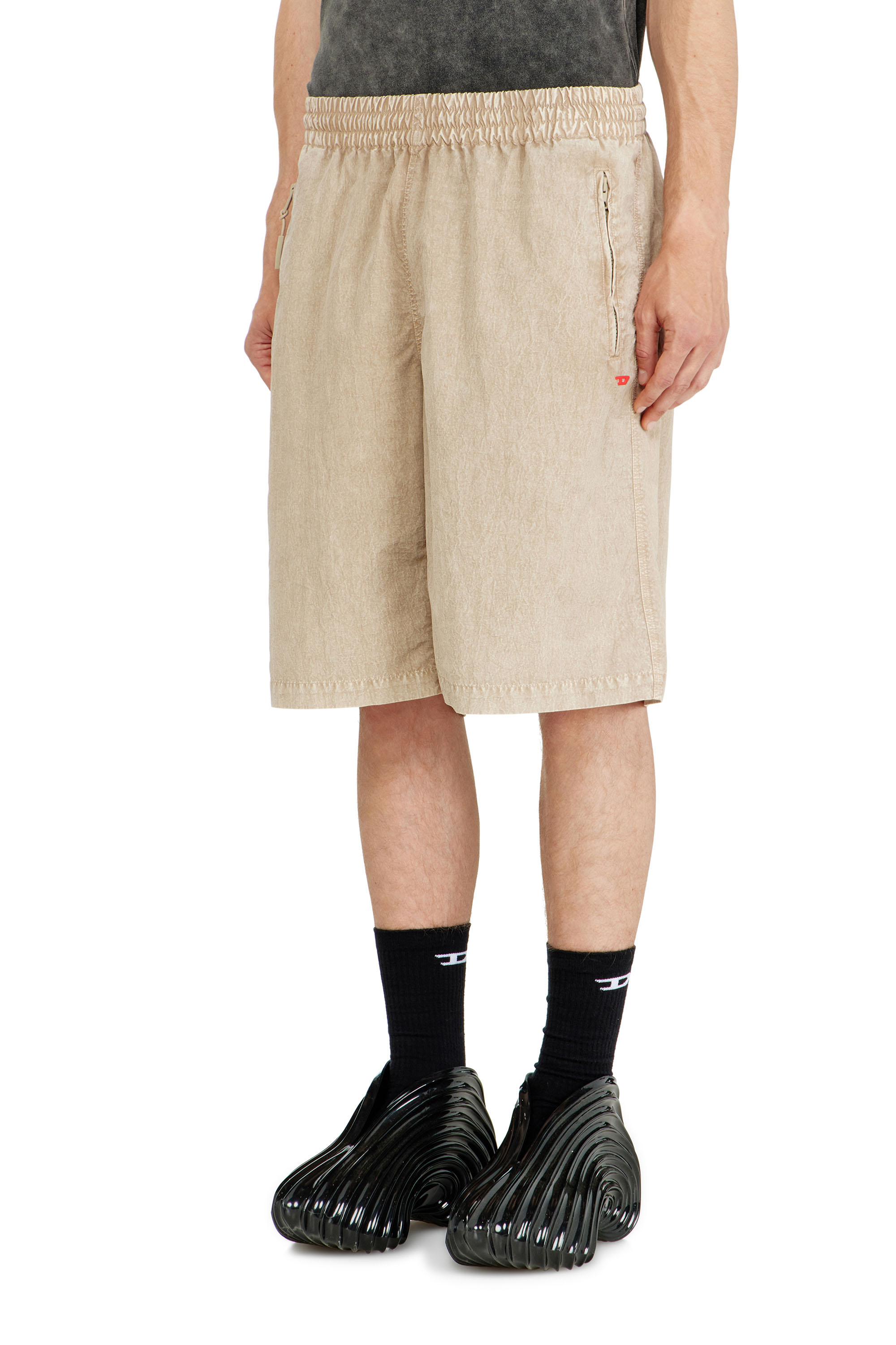 Diesel - P-THECK-SHORT-PLBH, Herren Behandelte Nylon-Shorts in Beige - 2