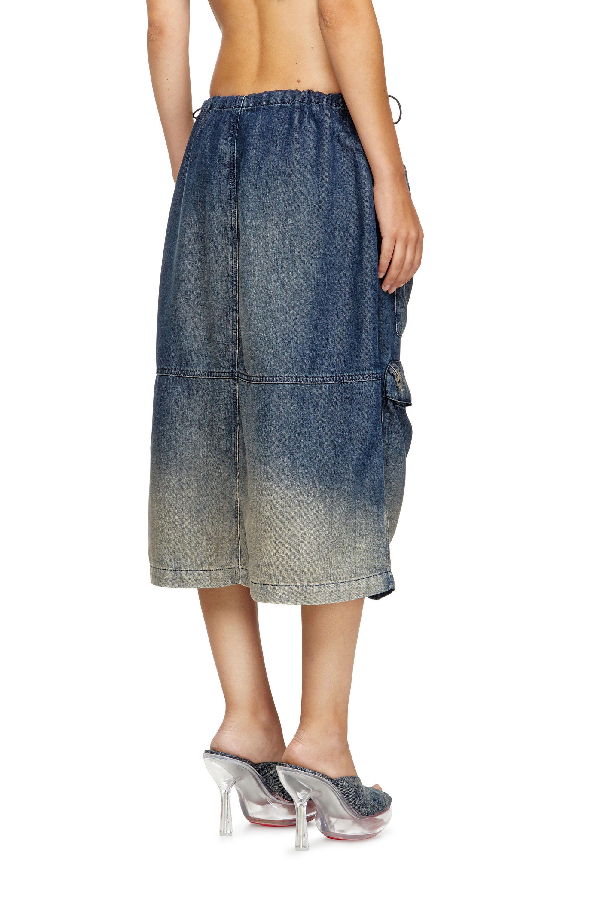 Diesel - DE-MEGI-S, Damen Midi-Rock aus fließendem Farbverlauf-Denim in Dunkelblau - 4