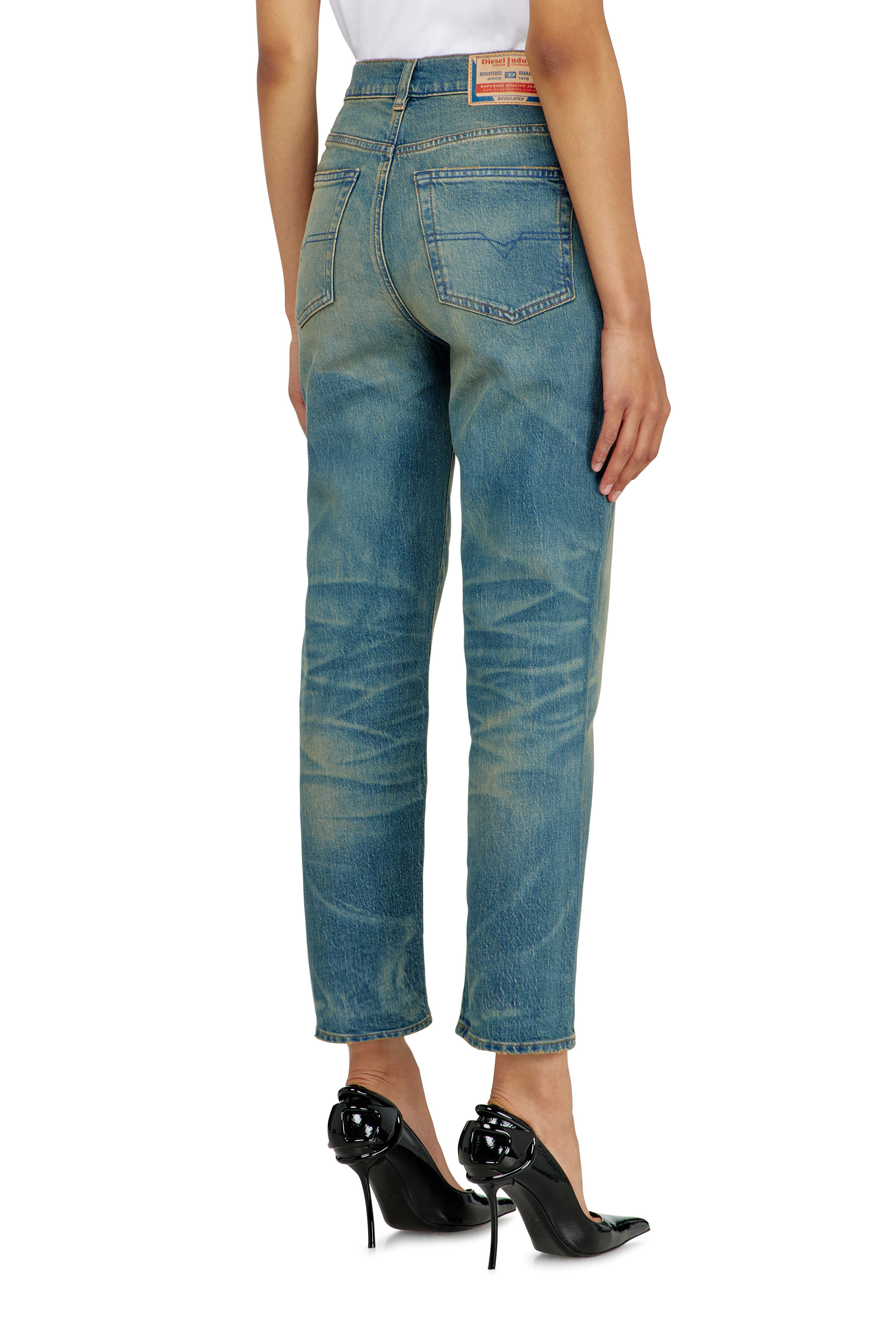 Diesel - Damen Regular Jeans 1981 D-Went 0KBBP, Mittelblau - 5
