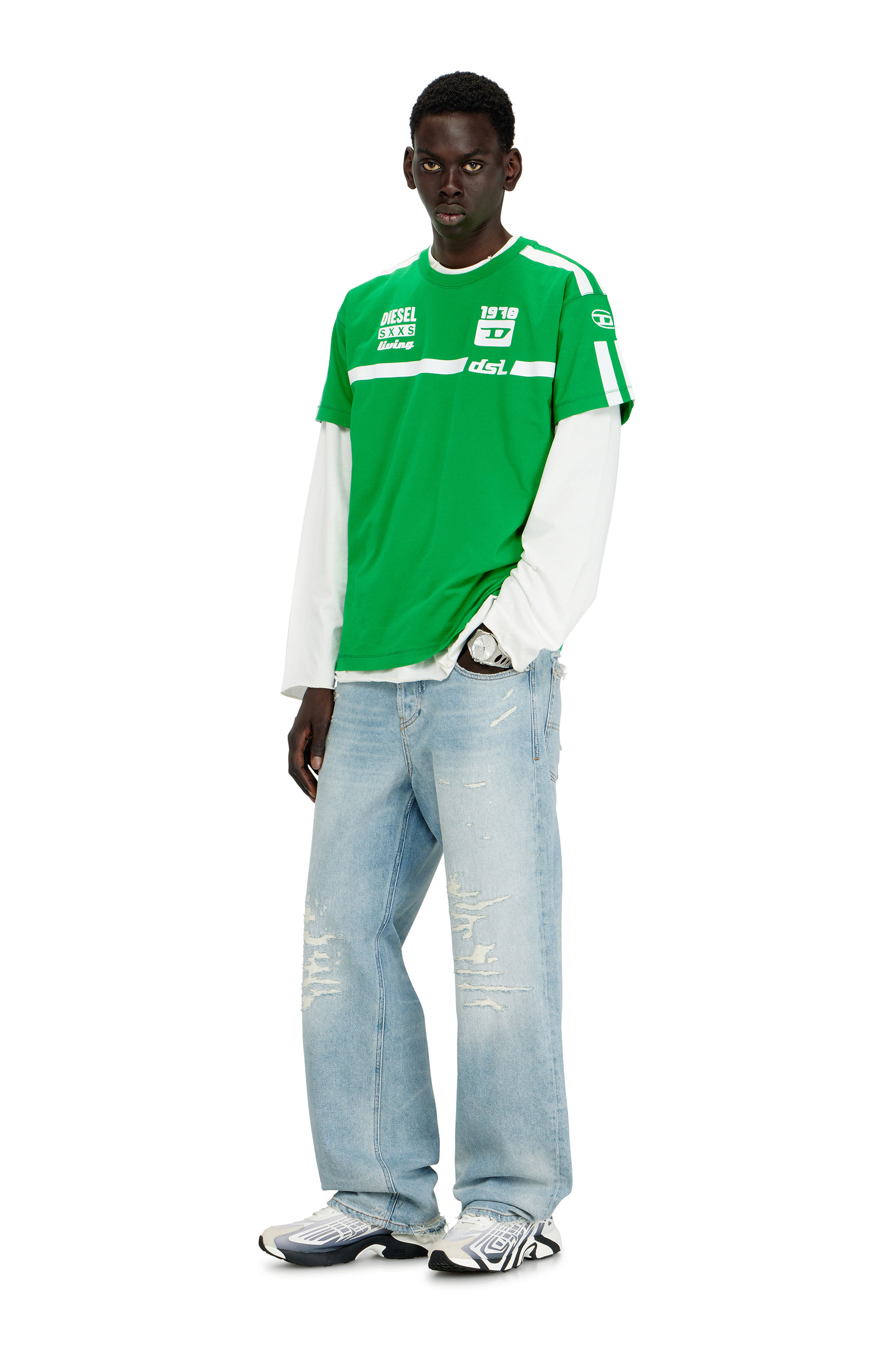 Diesel - T-NORM-V12, Herren T-Shirt aus Baumwolle mit kontrastierenden Grafikprints in null - 2