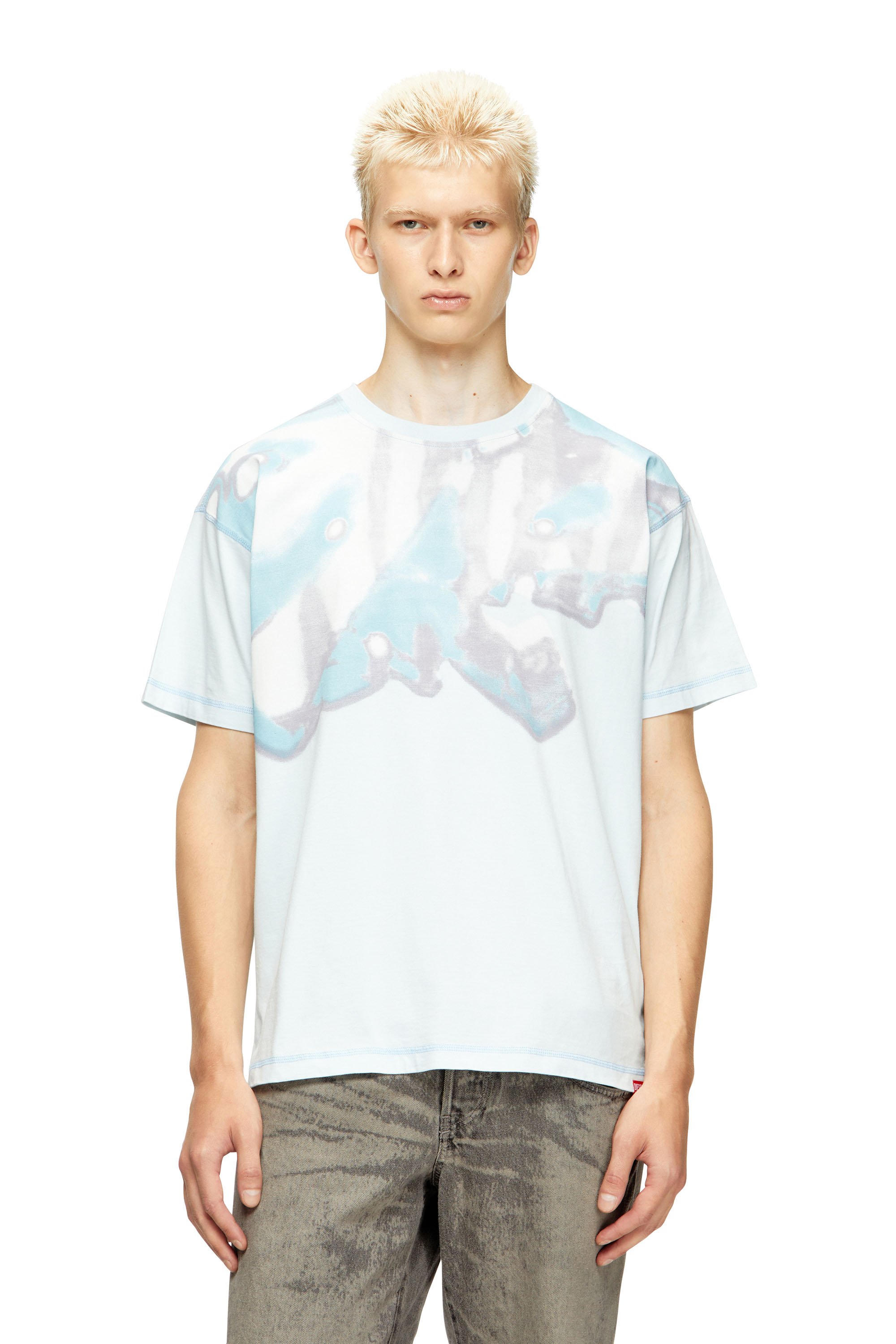 Diesel - T-GASPARD-IHBJ, Herren T-Shirt mit verblasstem Grafik-Print in Hellblau - 1