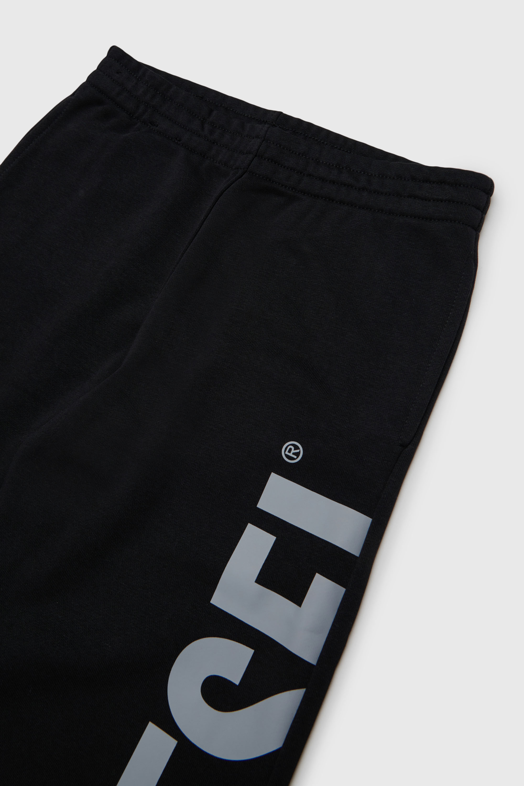 Diesel - PRES, Herren Sweatpants mit abgeschnittenem Logo-Print in Schwarz - 3