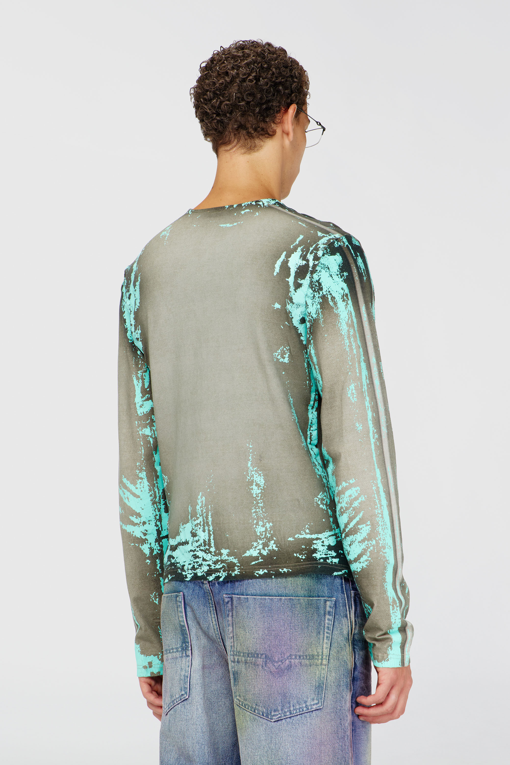 Diesel - T-FYNO-ML, Herren Grandad T-Shirt aus Jersey mit Leder-Crack-Effekt in Grau/Blau - 4