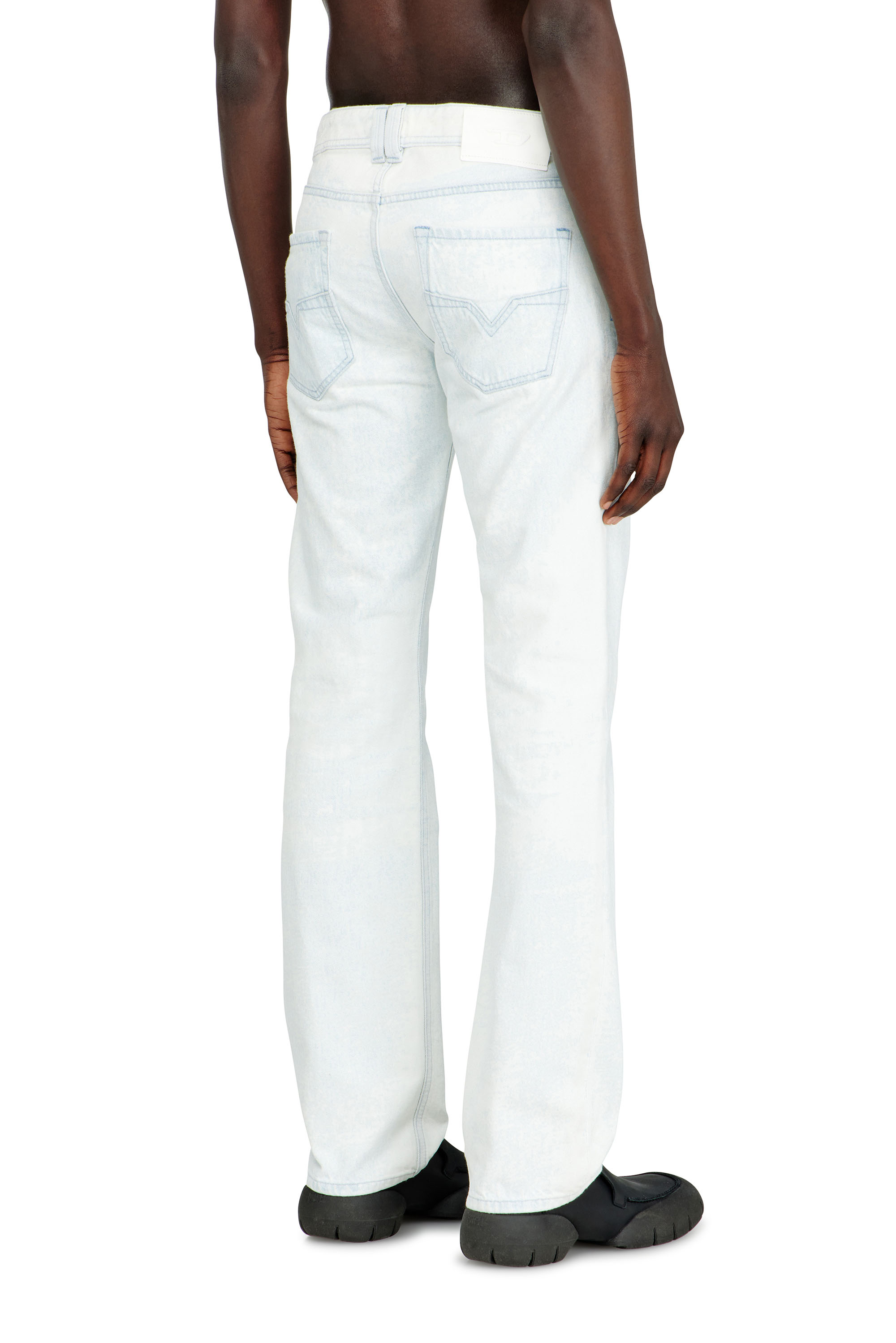 Diesel - Herren Regular Jeans 1985 Larkee 09Q16, Hellblau - 4