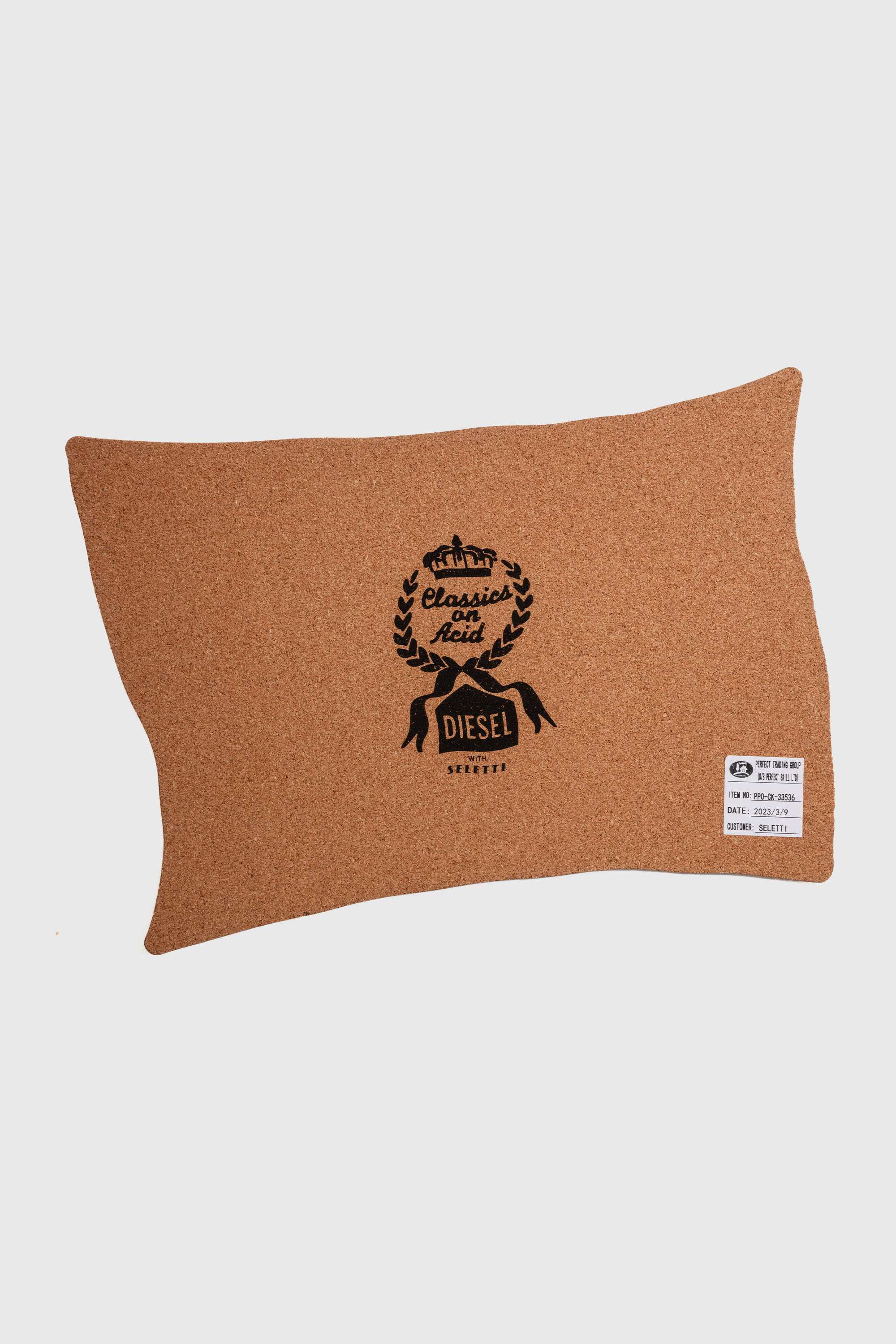 Diesel - 11263 TABLE MAT "DIESEL LIVING" - ACID F, Unisex Tischset aus Kork in Wei&szlig; - 2